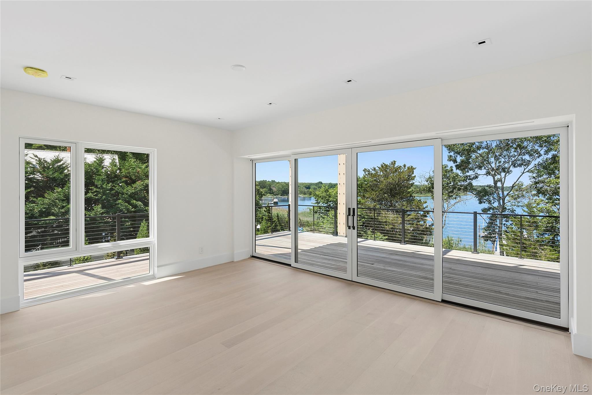 25 Bluff Point Road – For Sale photo 19