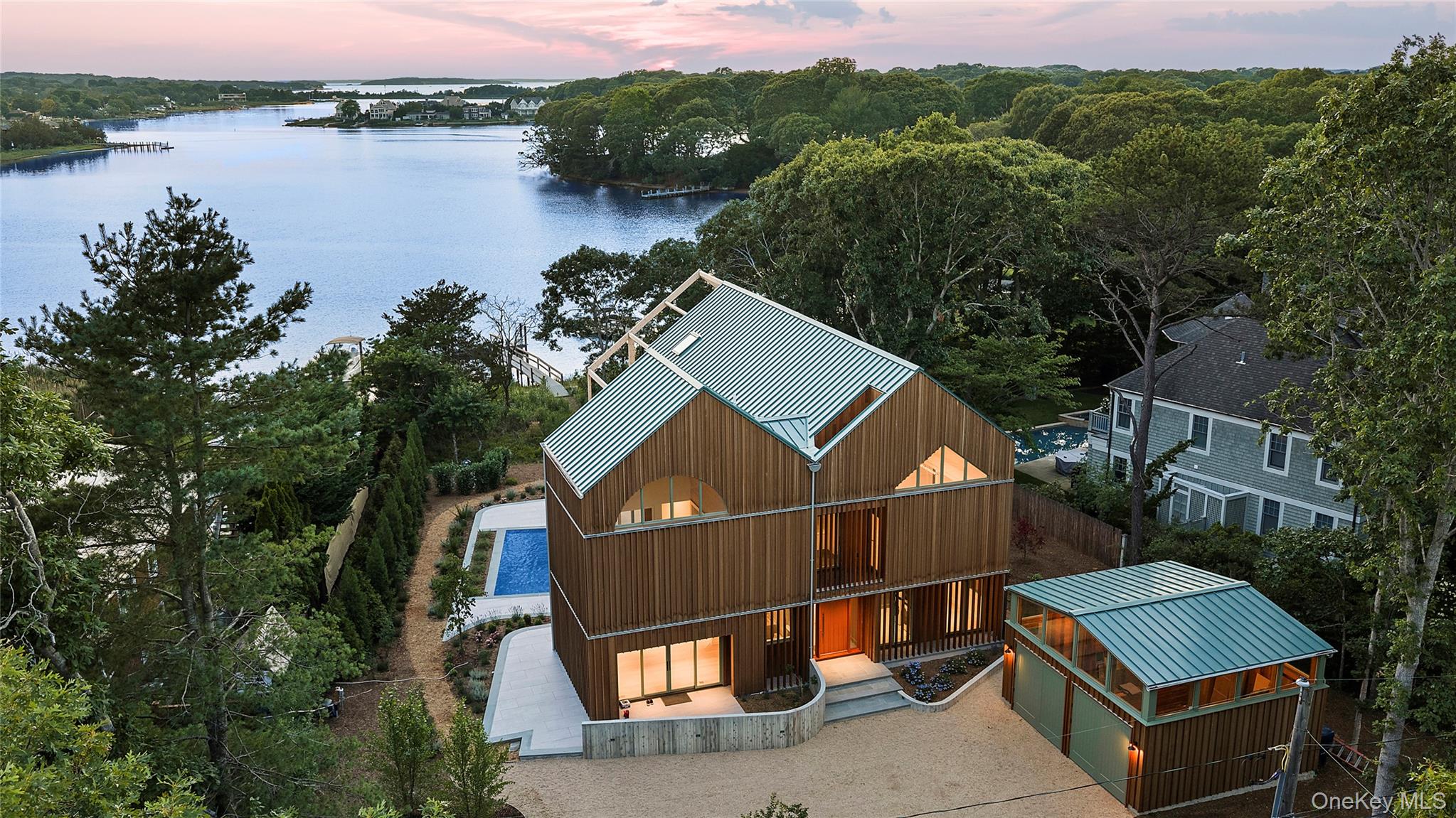 25 Bluff Point Road – For Sale