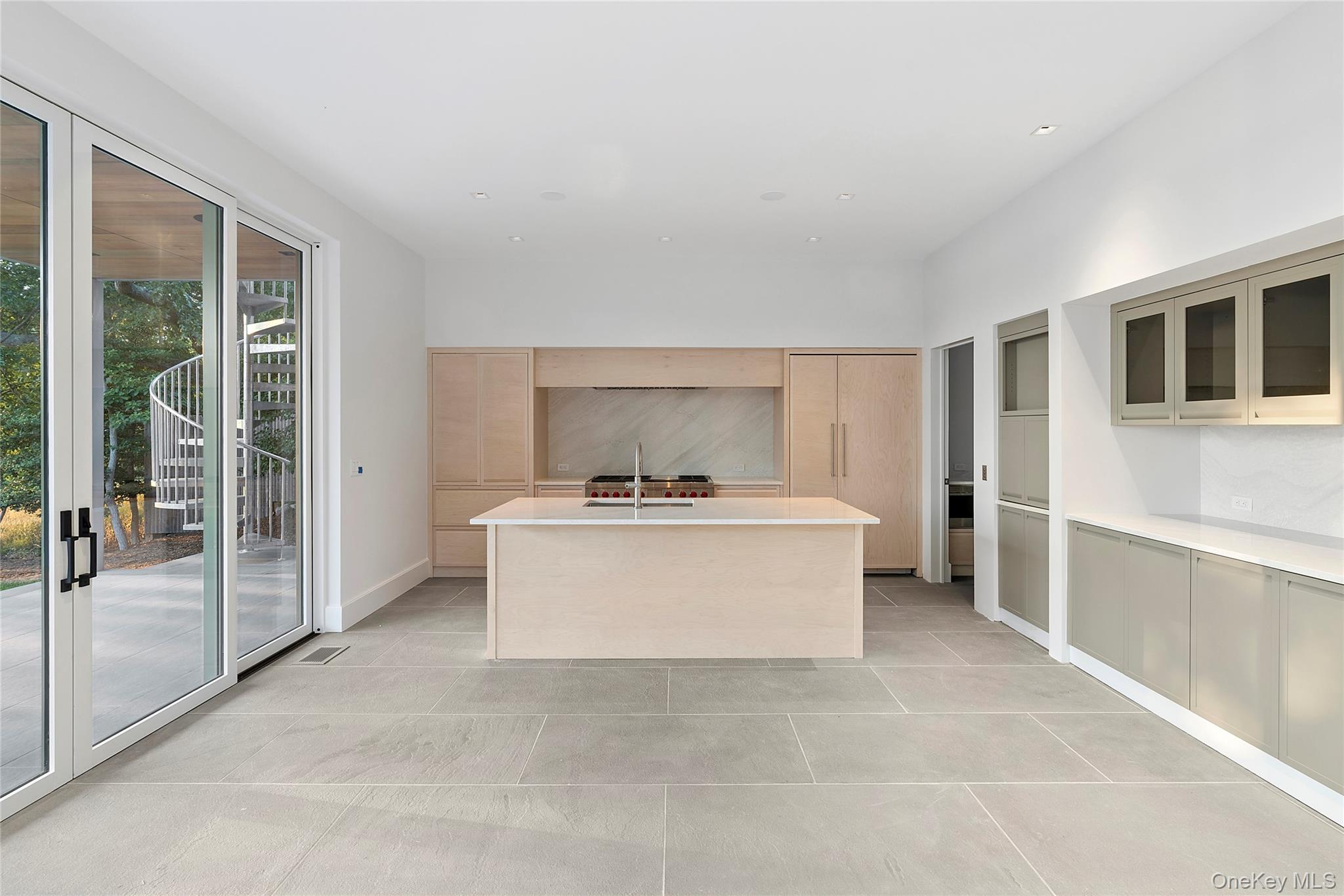 25 Bluff Point Road – For Sale photo 15