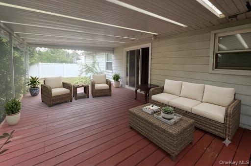 694 Blackstone Avenue – For Rent photo 5