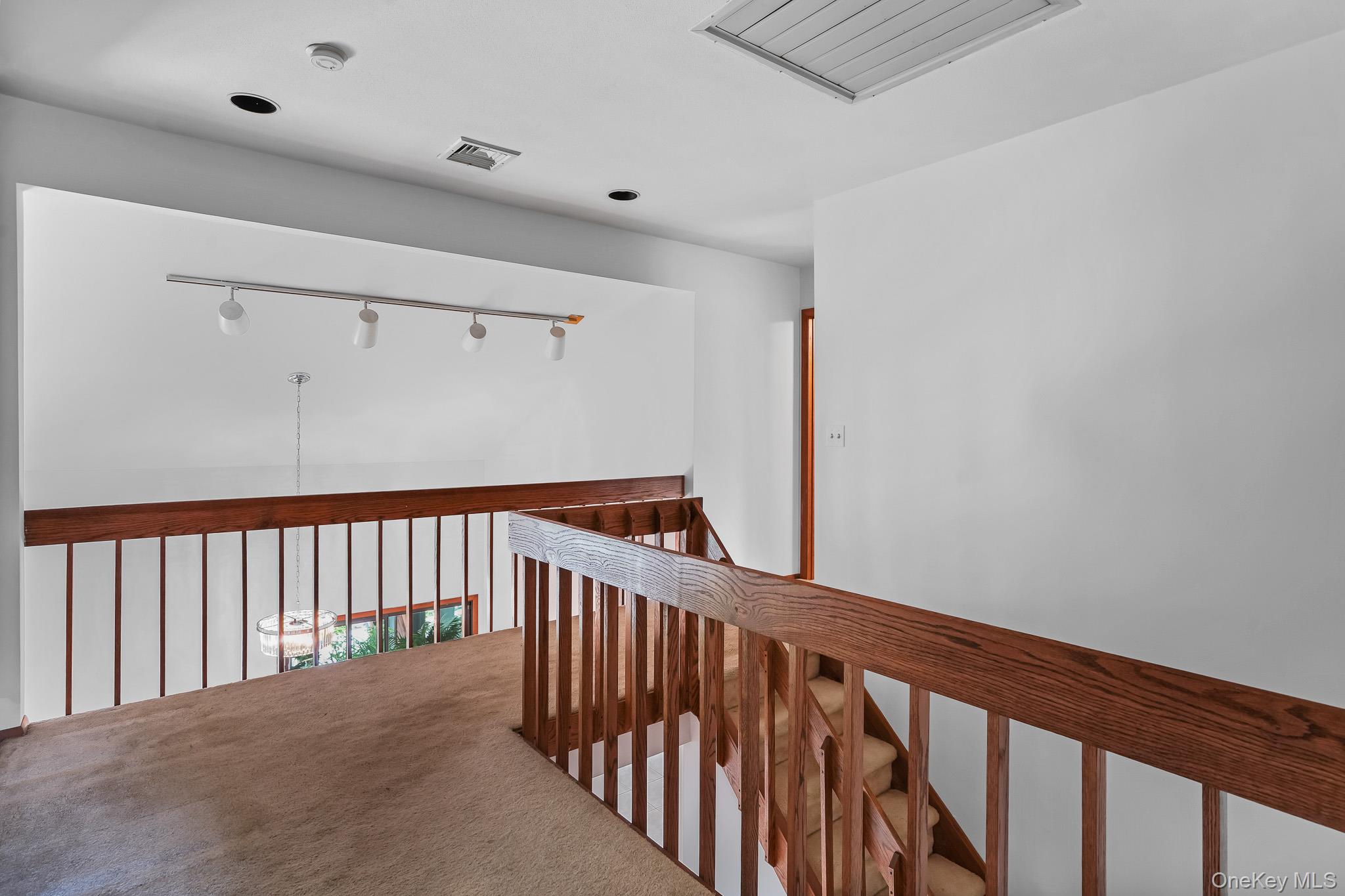 12 Denim Drive – For Sale photo 21