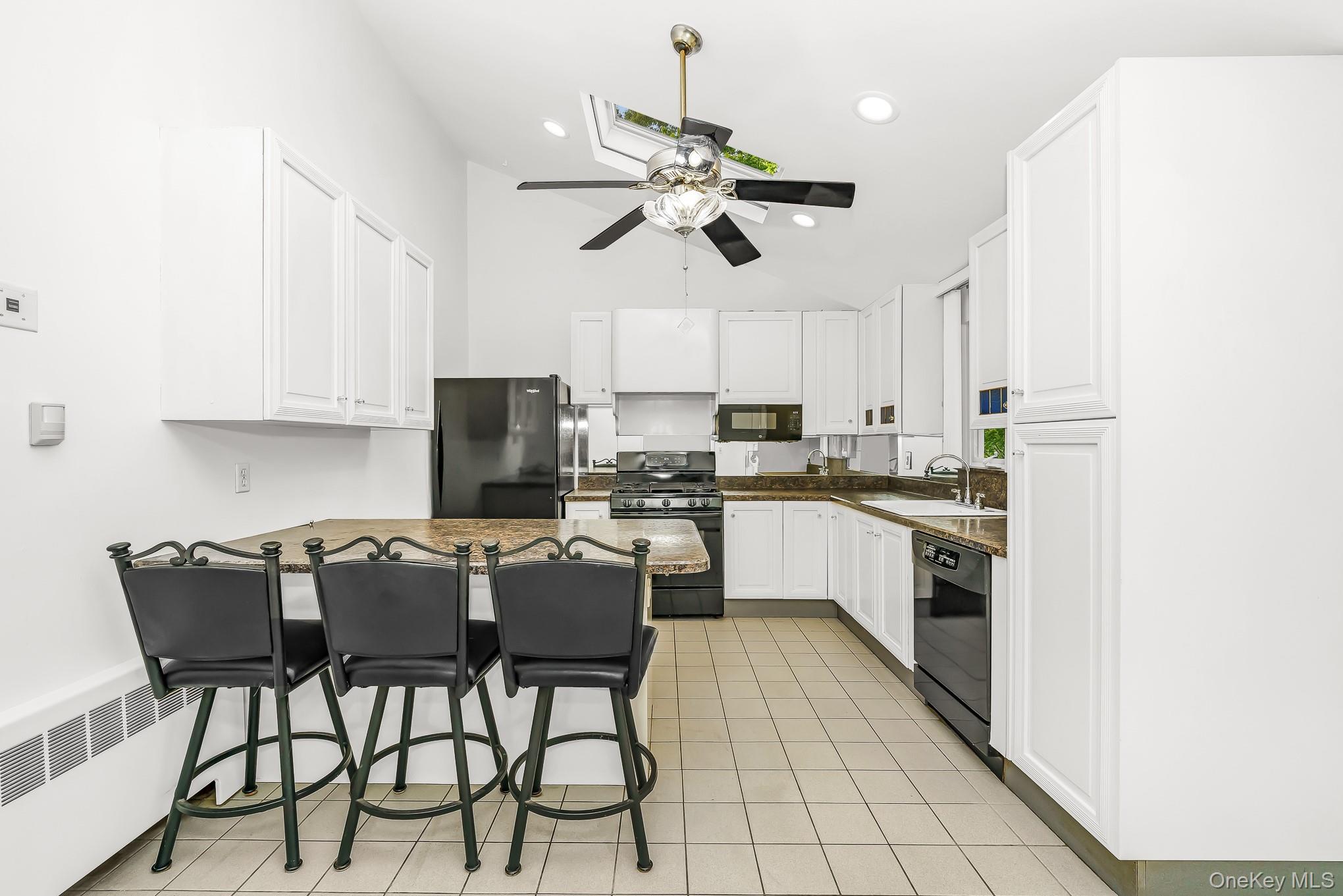 195 N Albany Avenue – For Sale photo 21