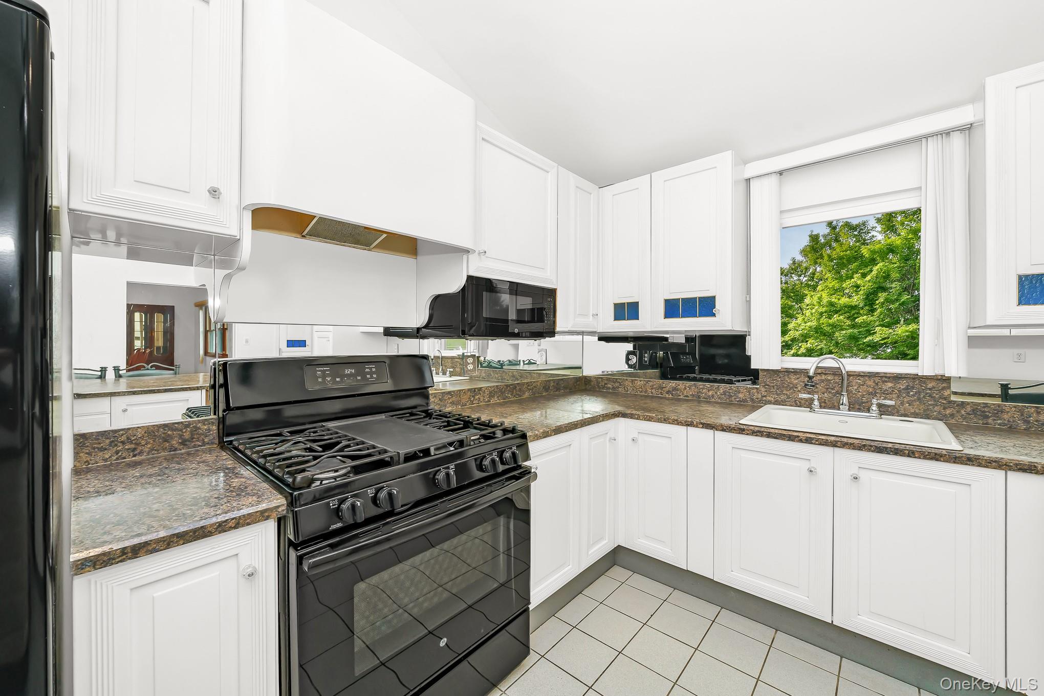 195 N Albany Avenue – For Sale photo 18