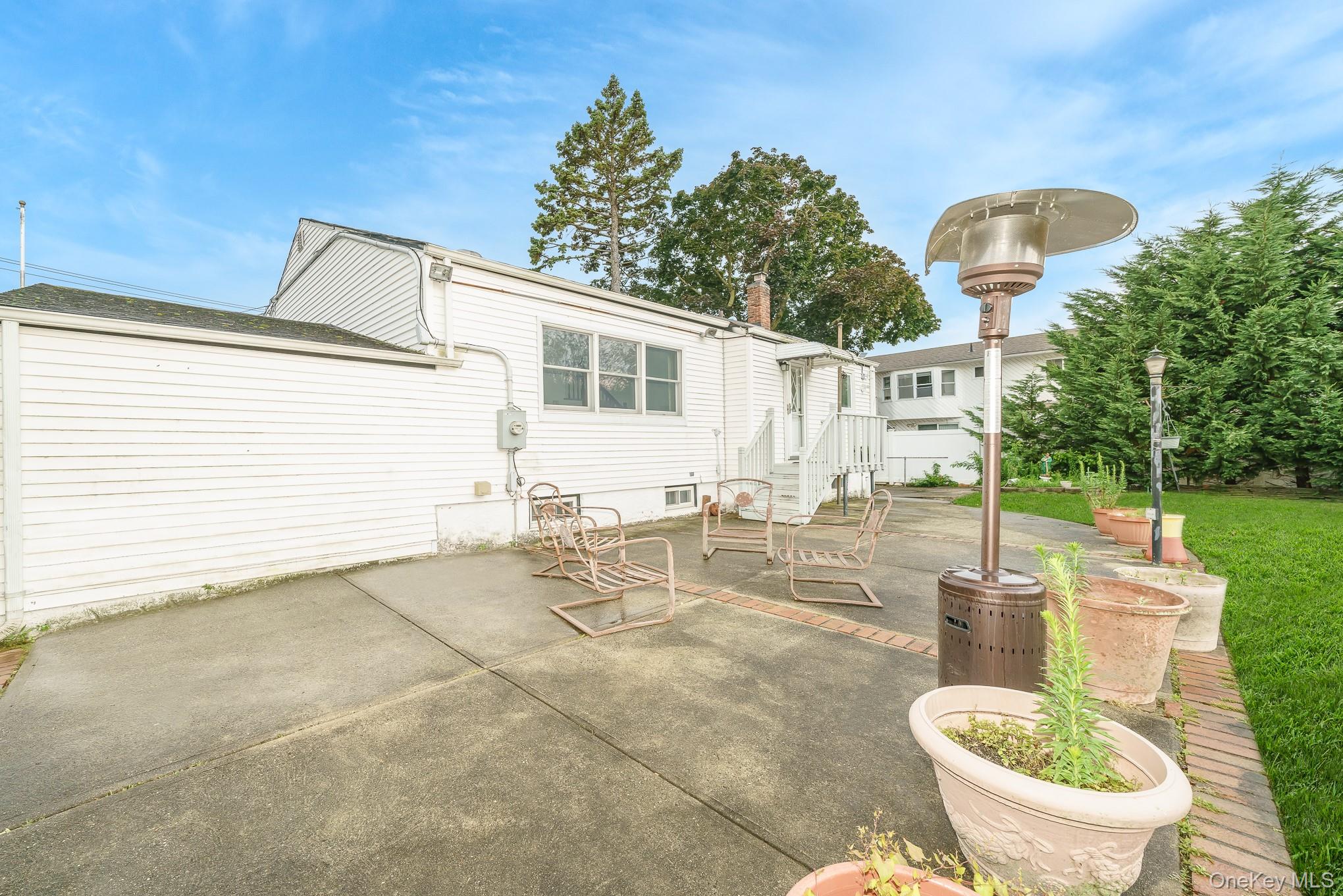 195 N Albany Avenue – For Sale photo 6