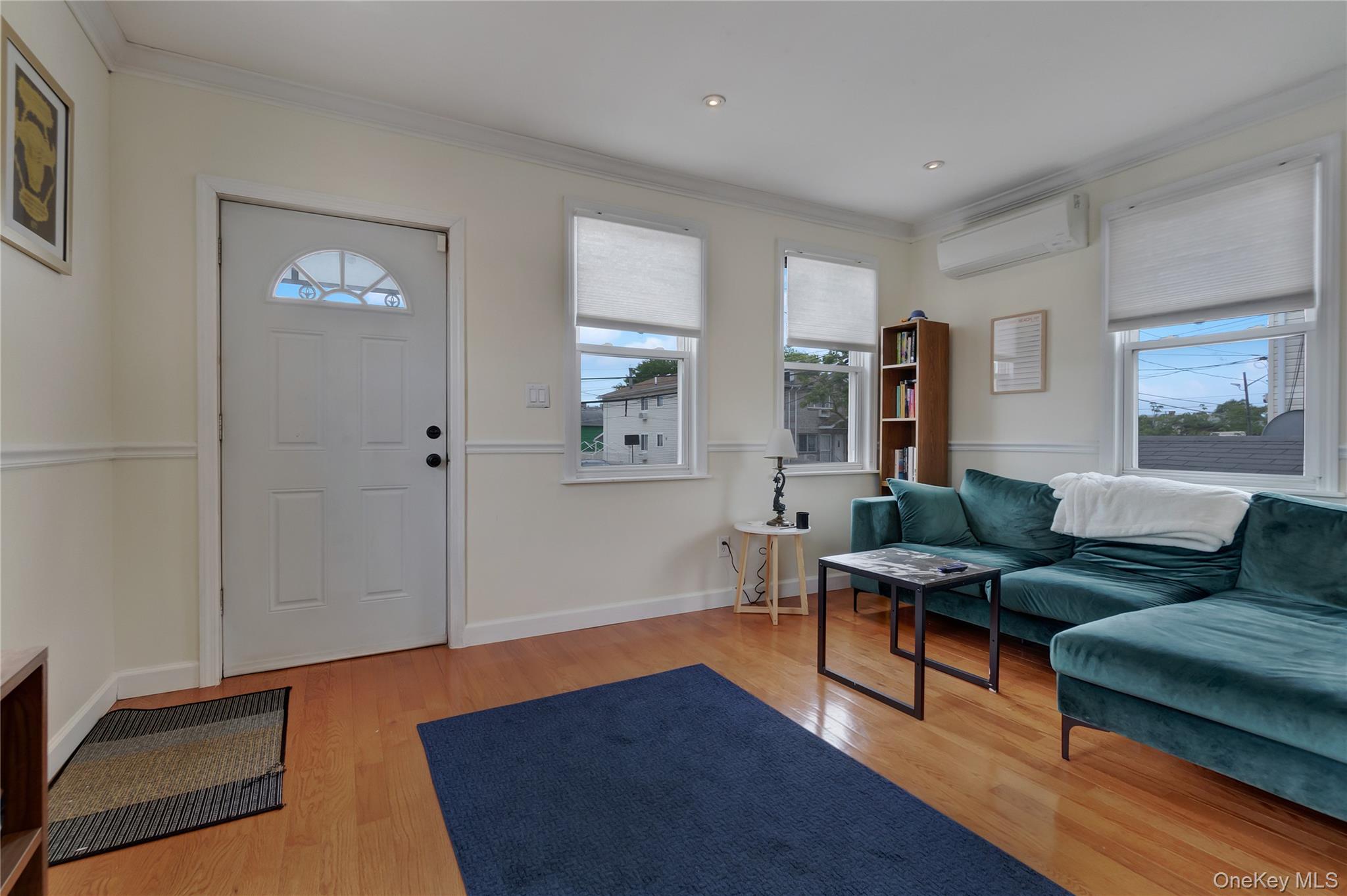 6940 Gouverneur Avenue – For Sale photo 6