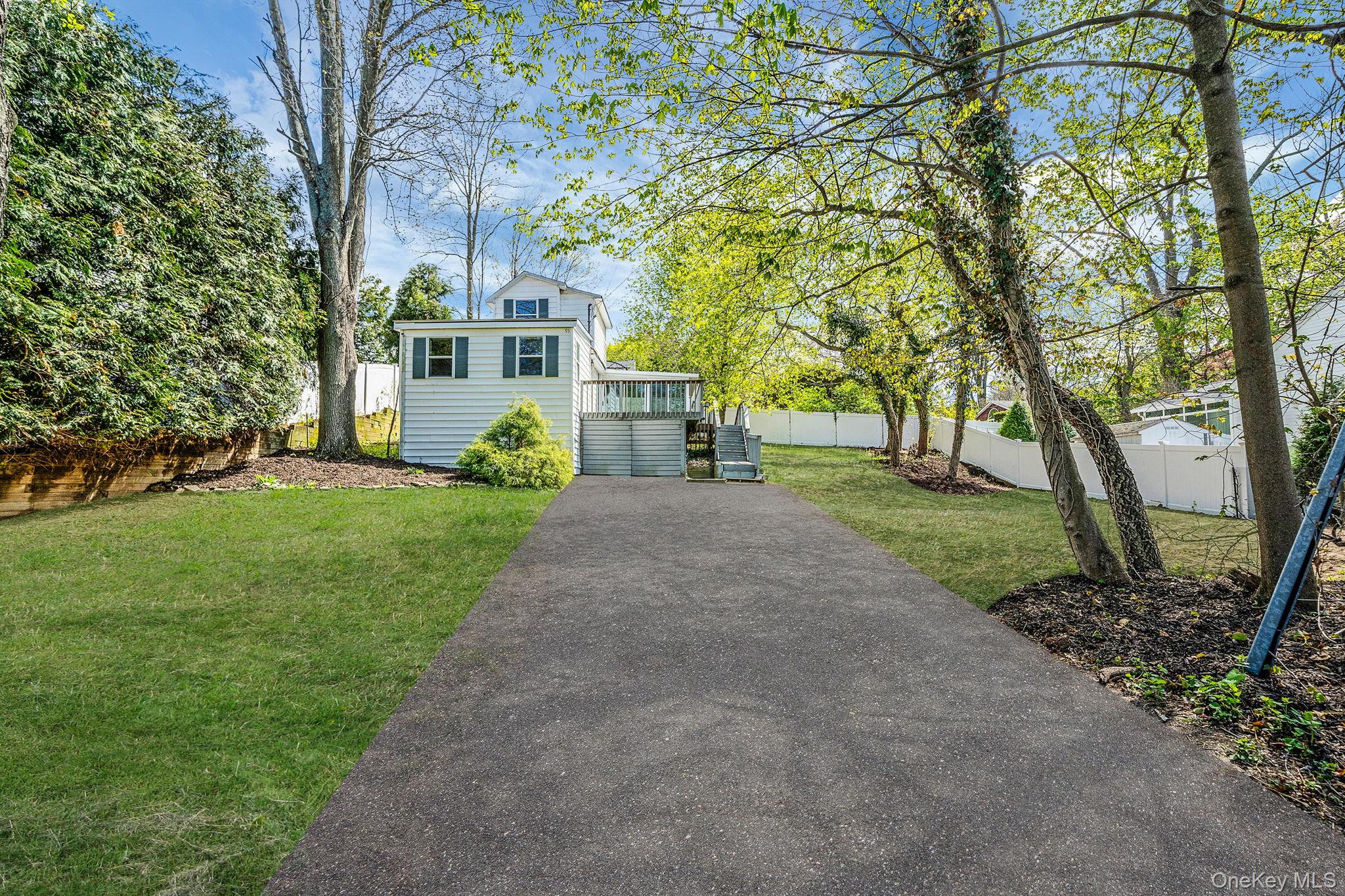 93 Maple Road – For Rent photo 3