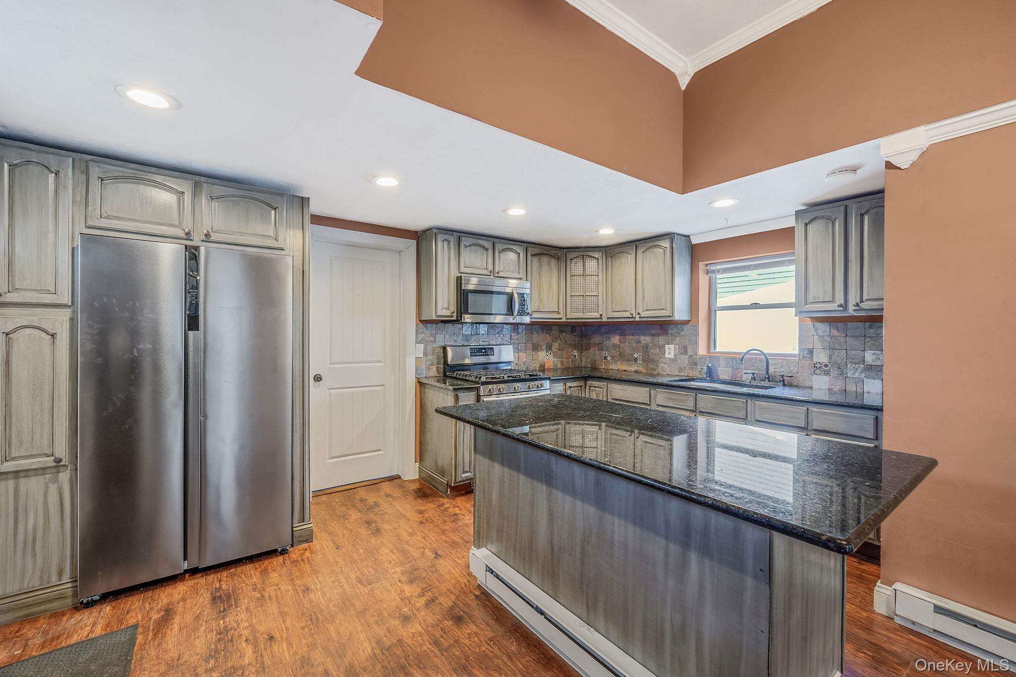 93 Maple Road – For Rent photo 16