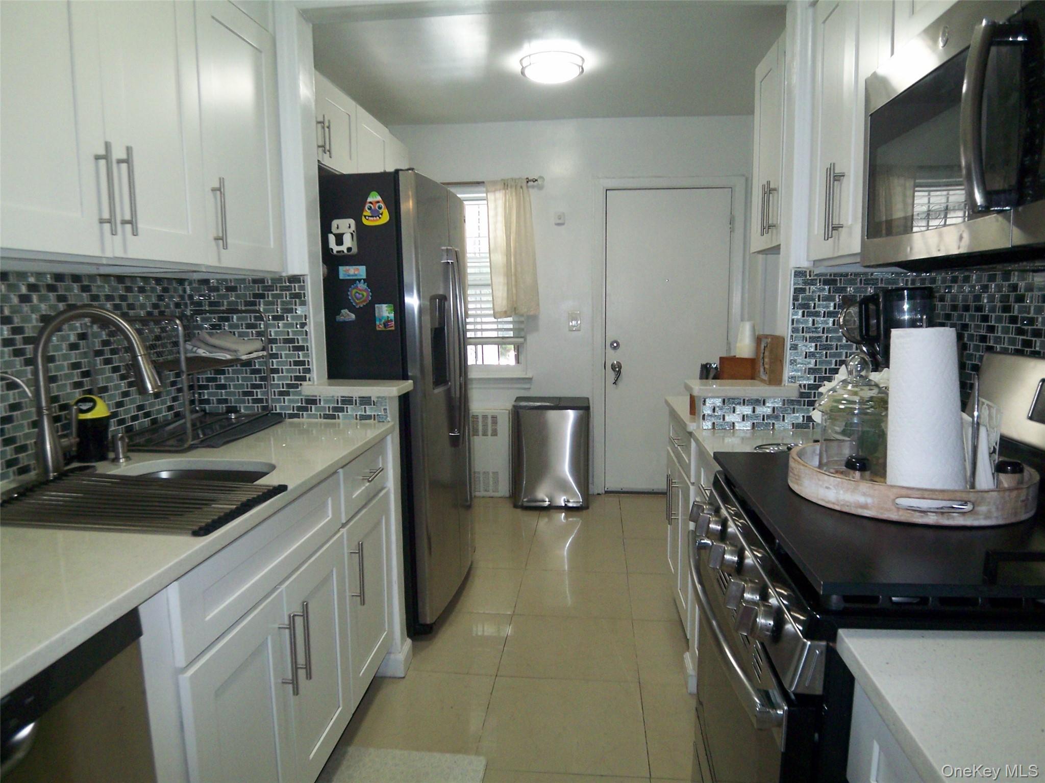 4382 Byron Avenue – For Sale photo 7