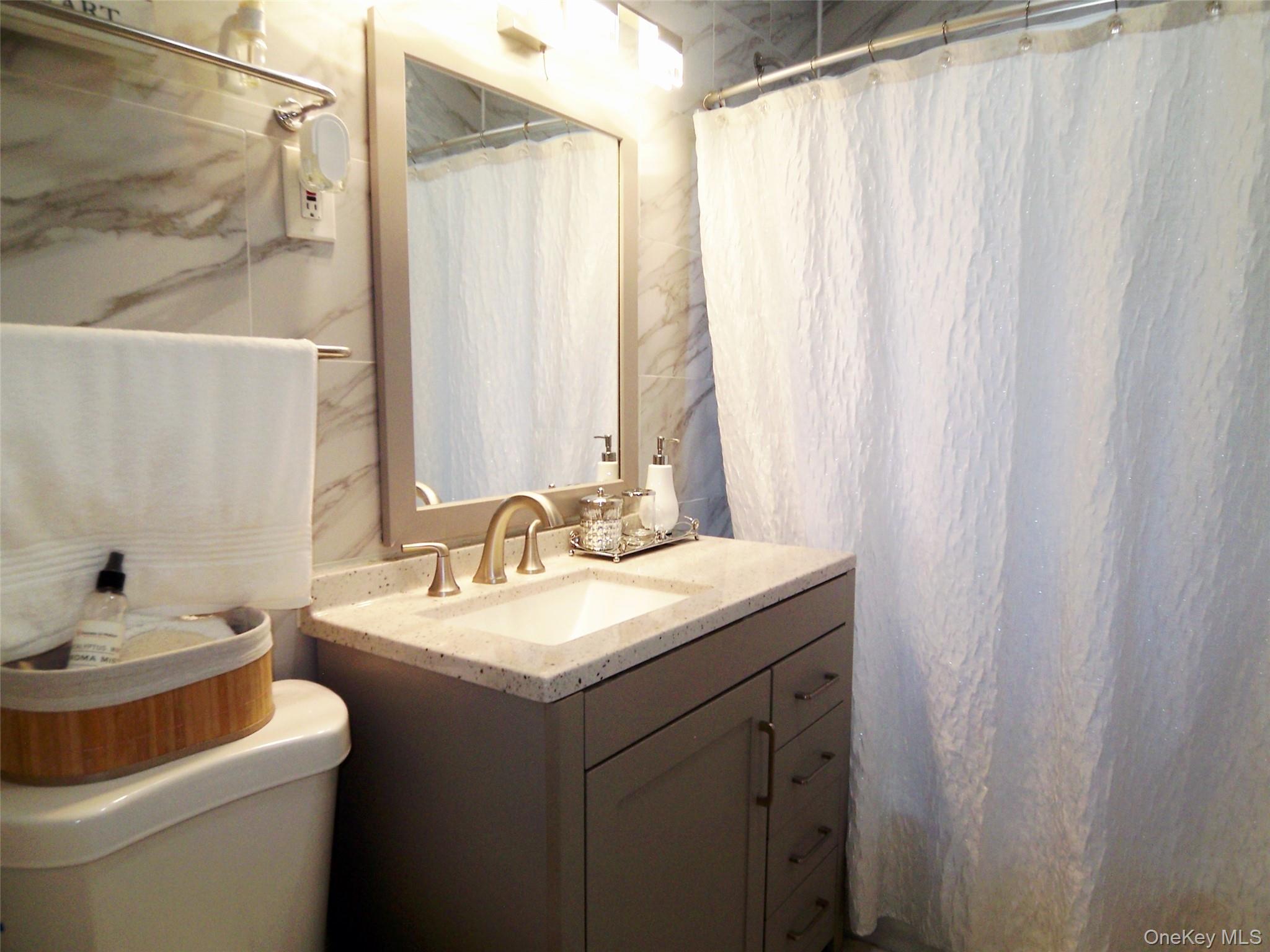 4382 Byron Avenue – For Sale photo 31
