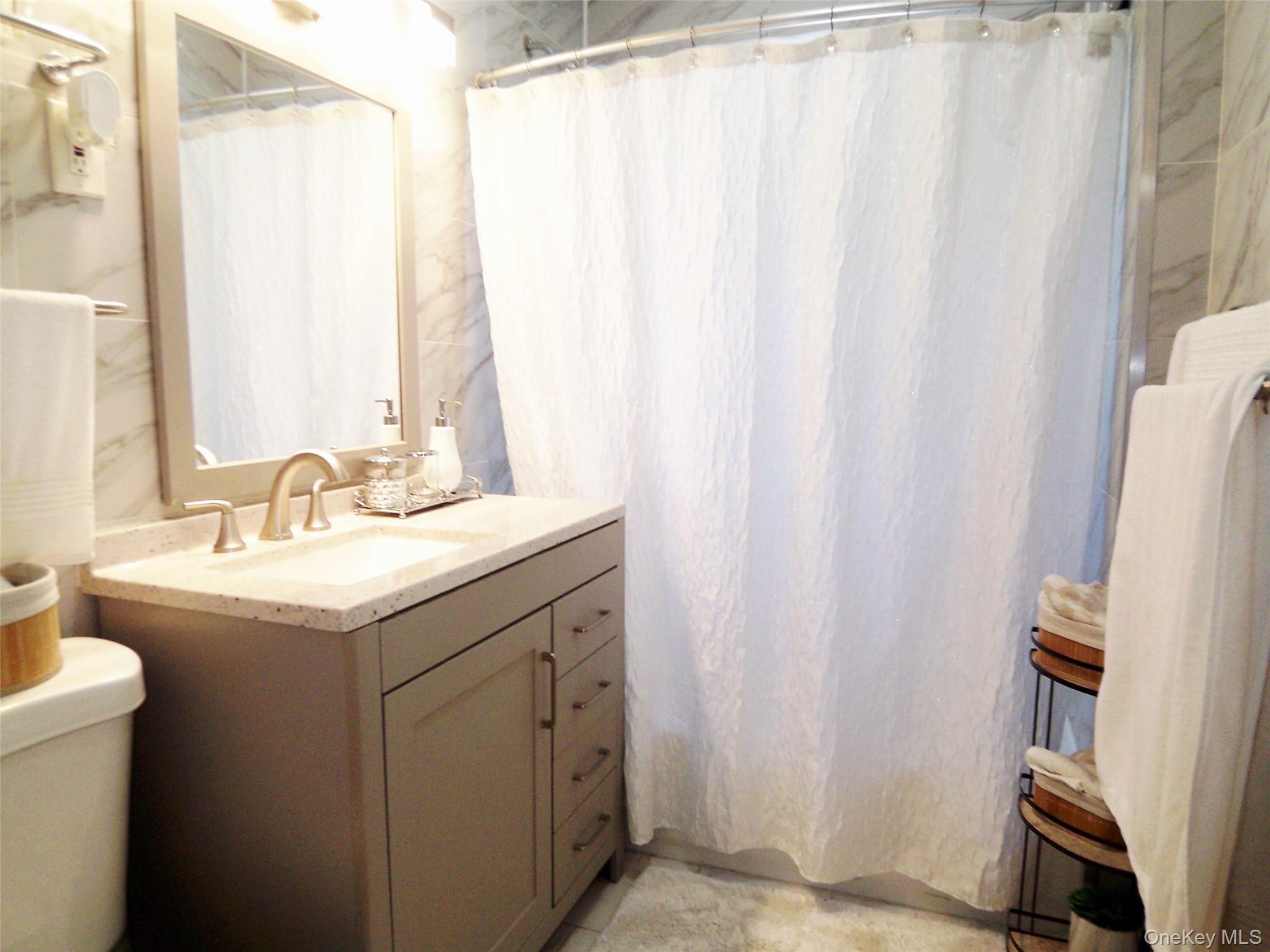 4382 Byron Avenue – For Sale photo 30