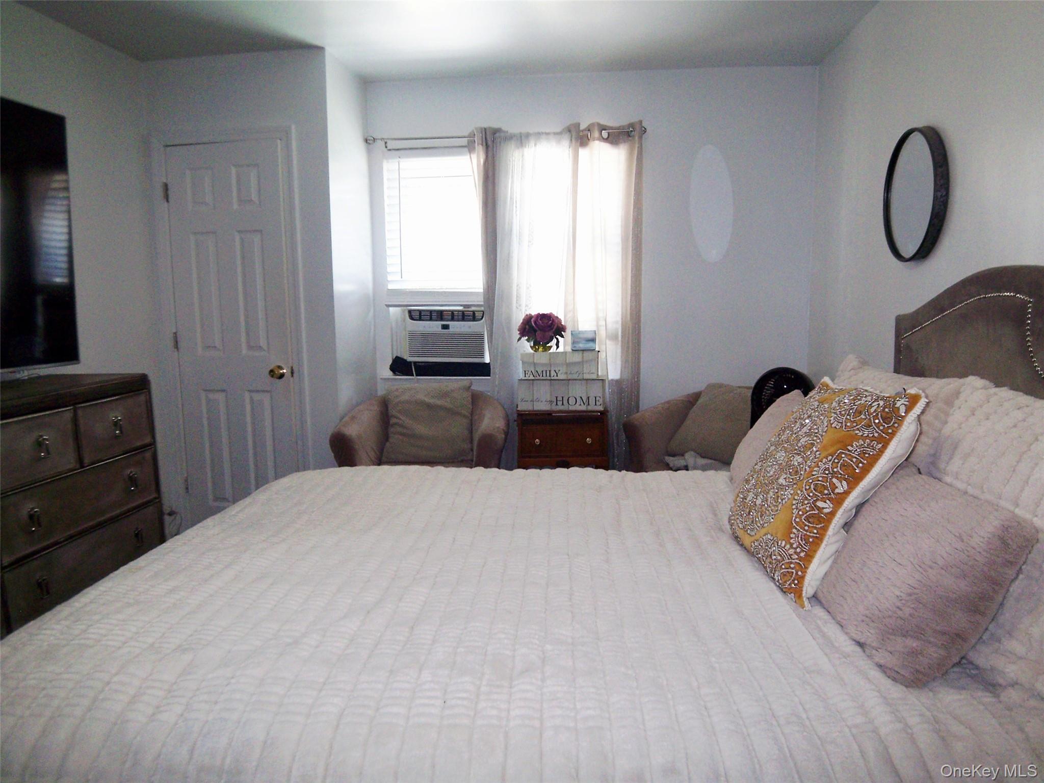 4382 Byron Avenue – For Sale photo 24