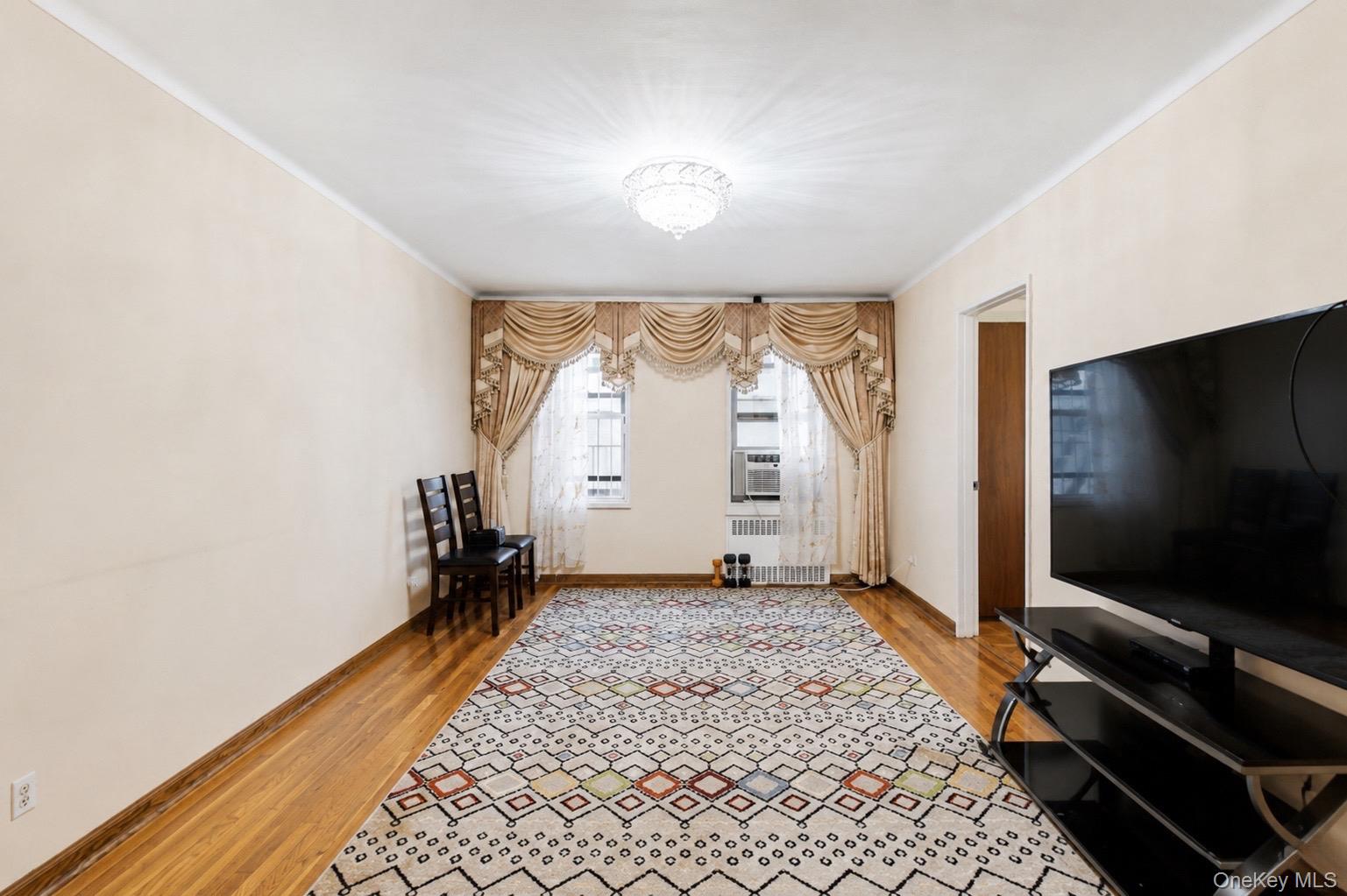 84-31 Van Wyck Expressway, Unit 2B photo 9