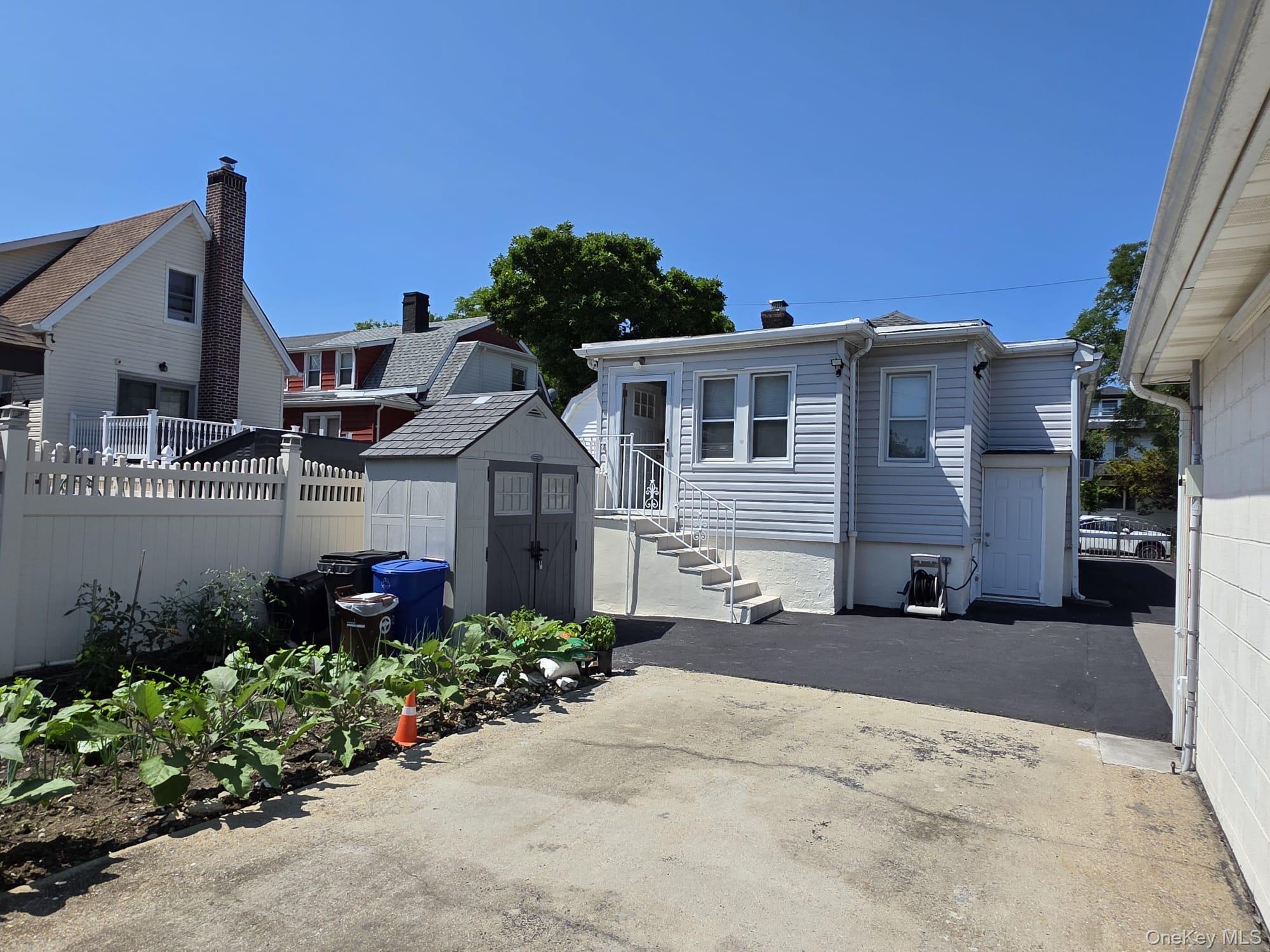 196 Hosmer Avenue – For Sale photo 10