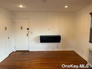 1069 Fenwood Drive, Unit 1 photo 3