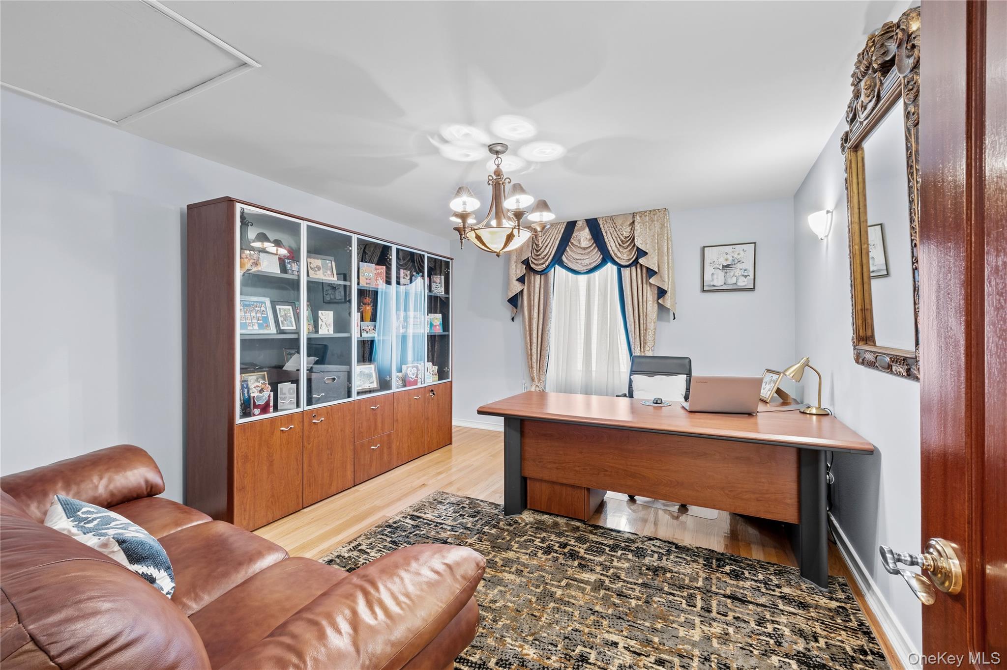 3153 Lee Place – For Sale photo 37