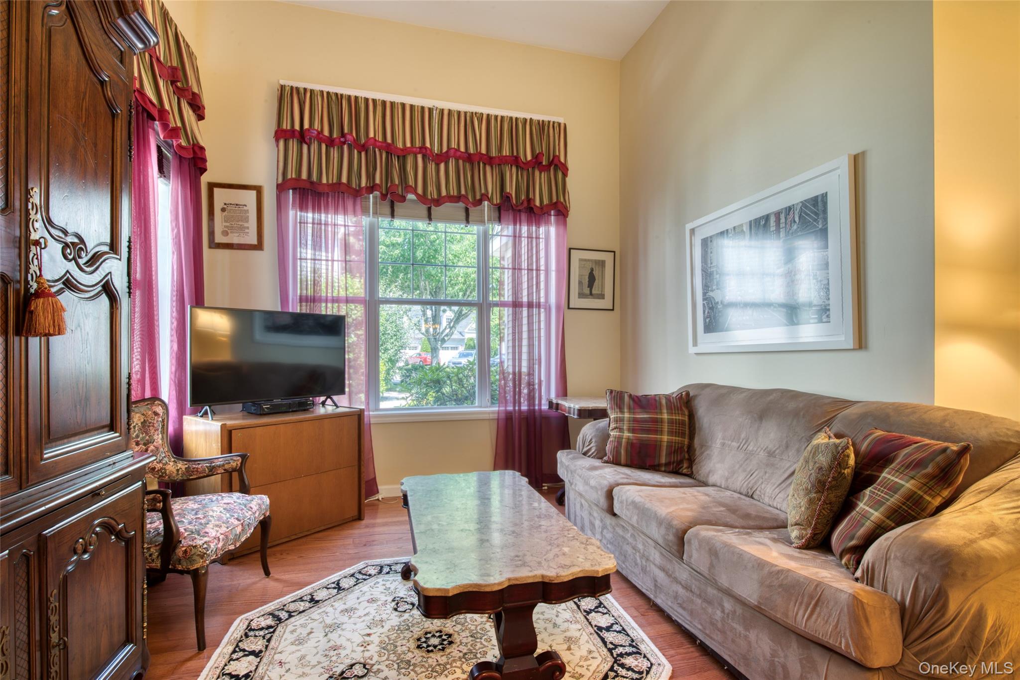 216 Sonata Court – For Sale photo 9