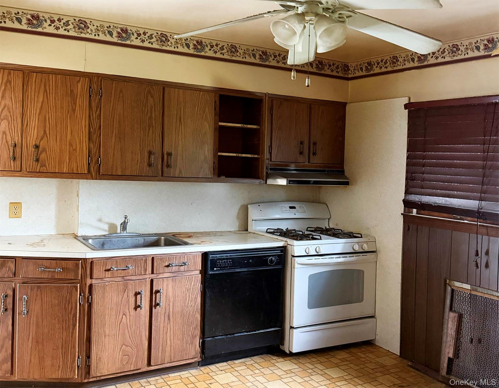 534 Sperry Boulevard – For Sale photo 5