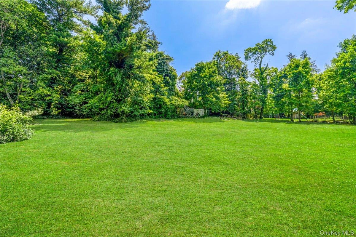 38 Fenimore Drive – For Sale photo 10