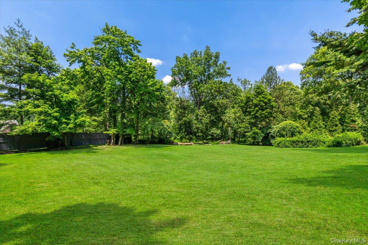 38 Fenimore Drive – For Sale photo 9