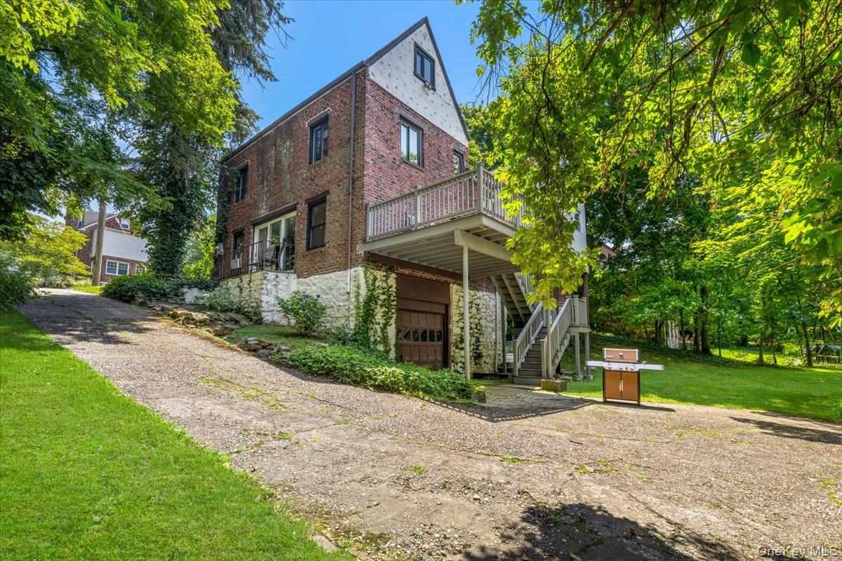 38 Fenimore Drive – For Sale photo 8