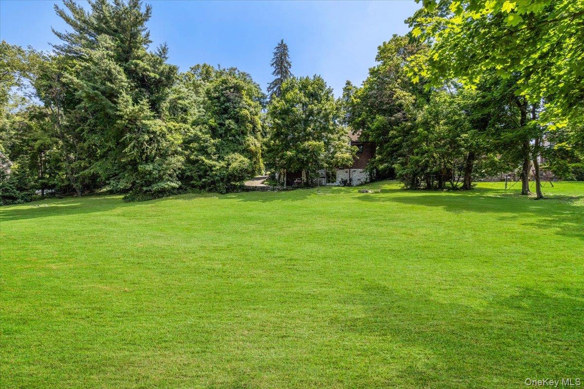 38 Fenimore Drive – For Sale photo 6