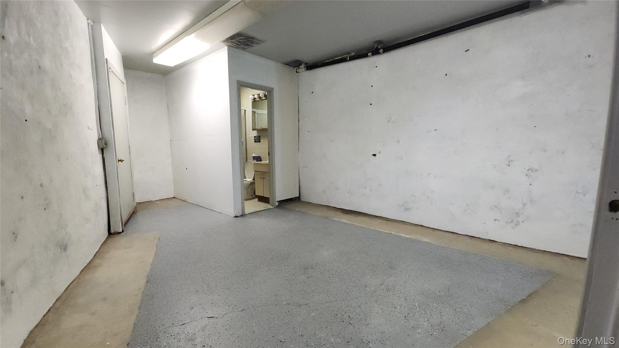 5968 Grand Avenue – For Rent photo 8