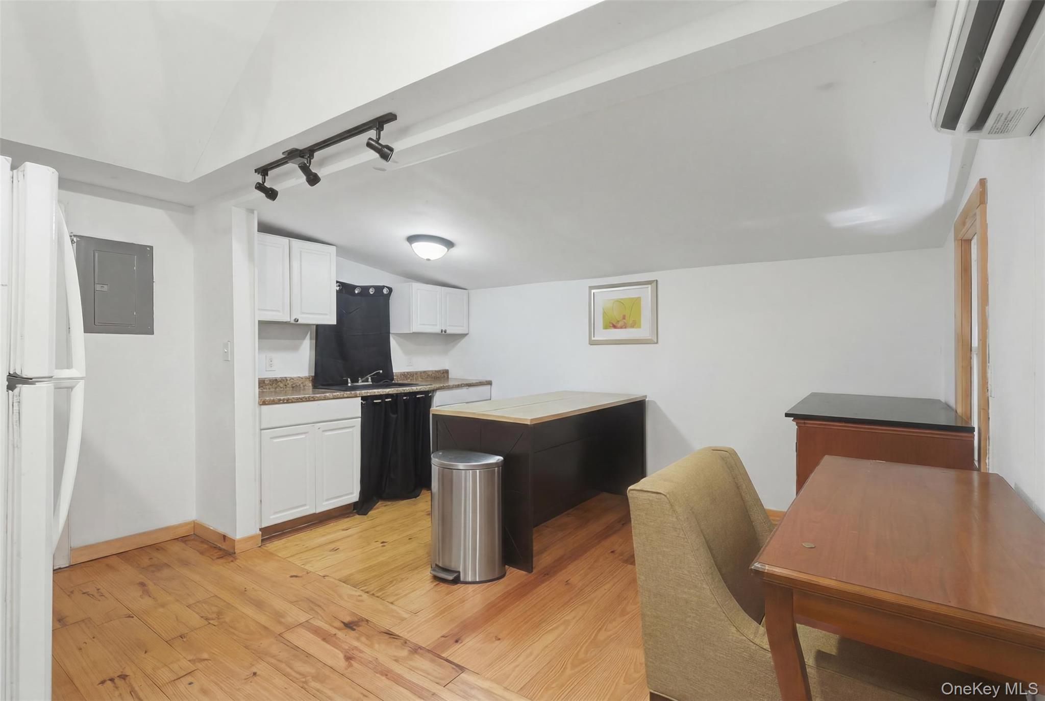 101-113 Glenerie Boulevard – For Sale photo 23