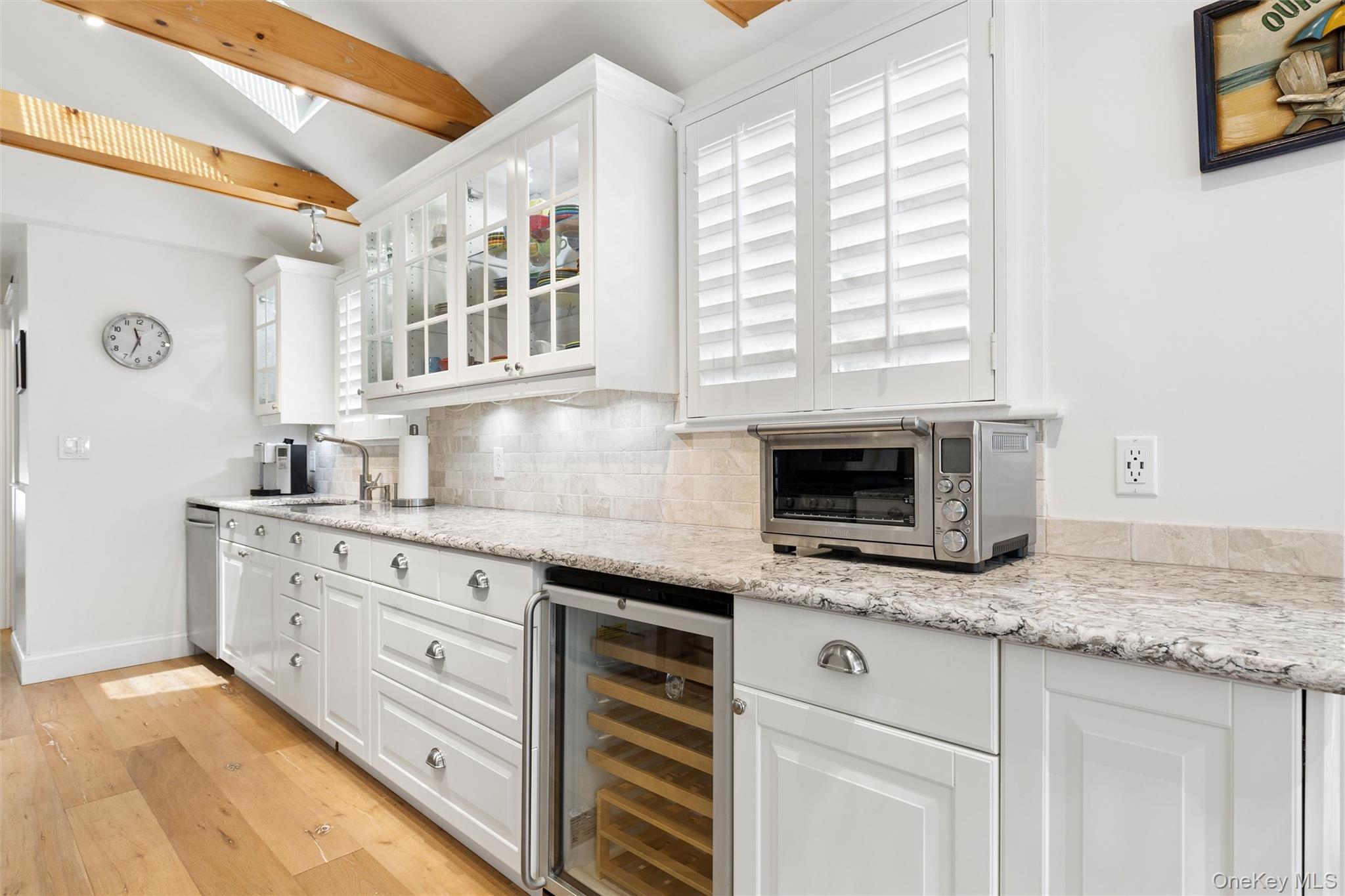 33 Bay Avenue – For Rent photo 14