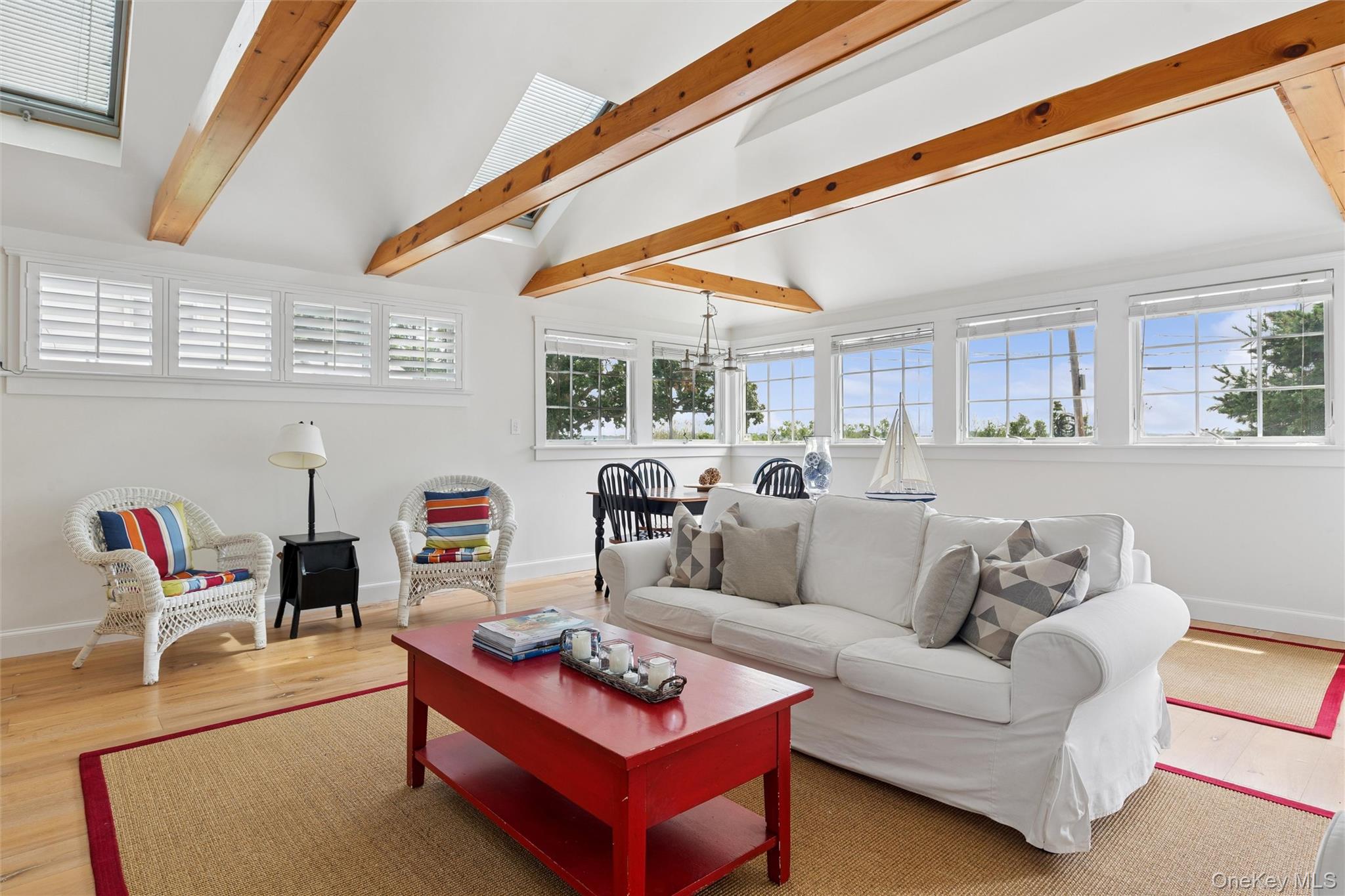 33 Bay Avenue – For Rent photo 9