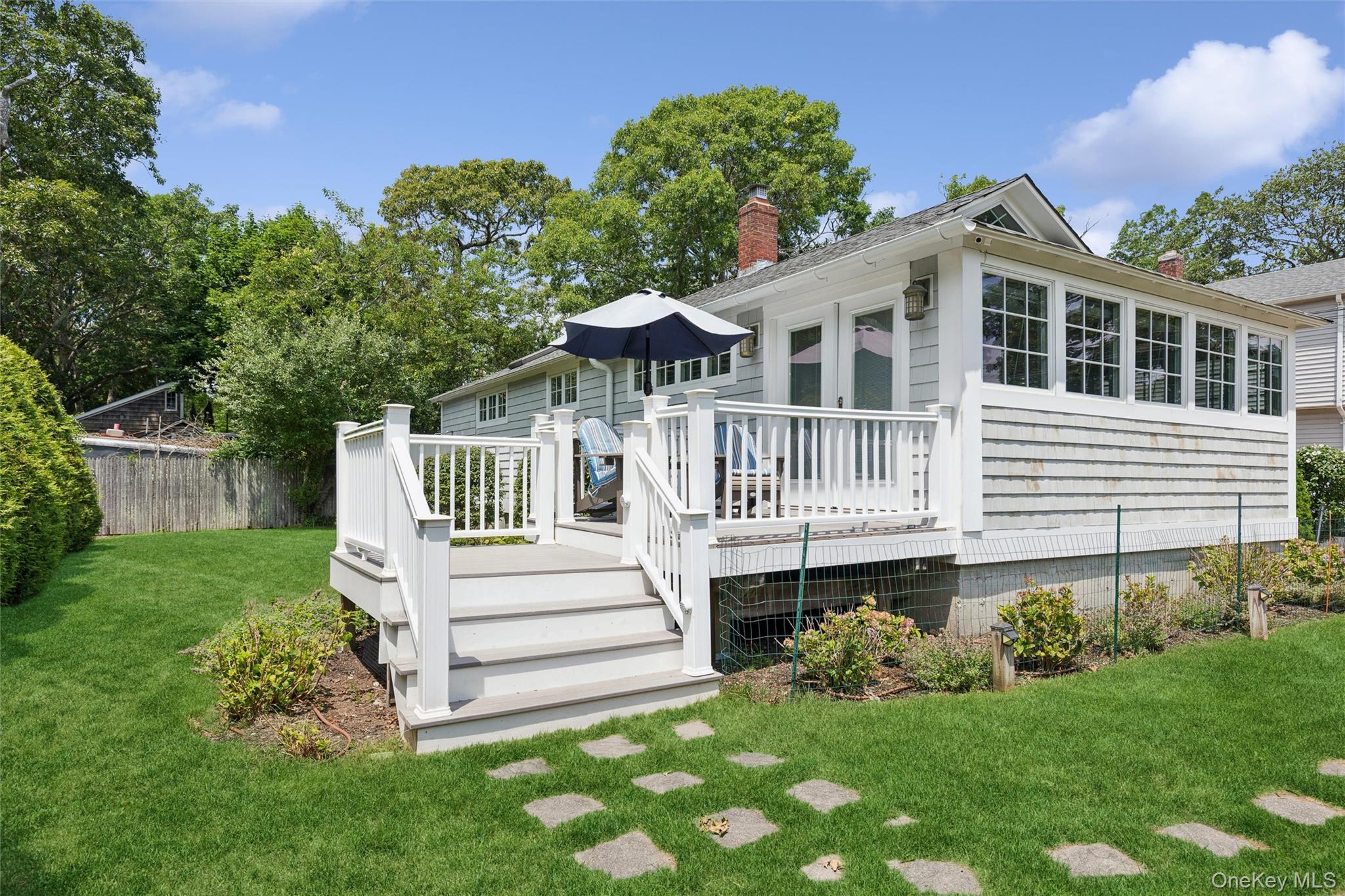 33 Bay Avenue – For Rent