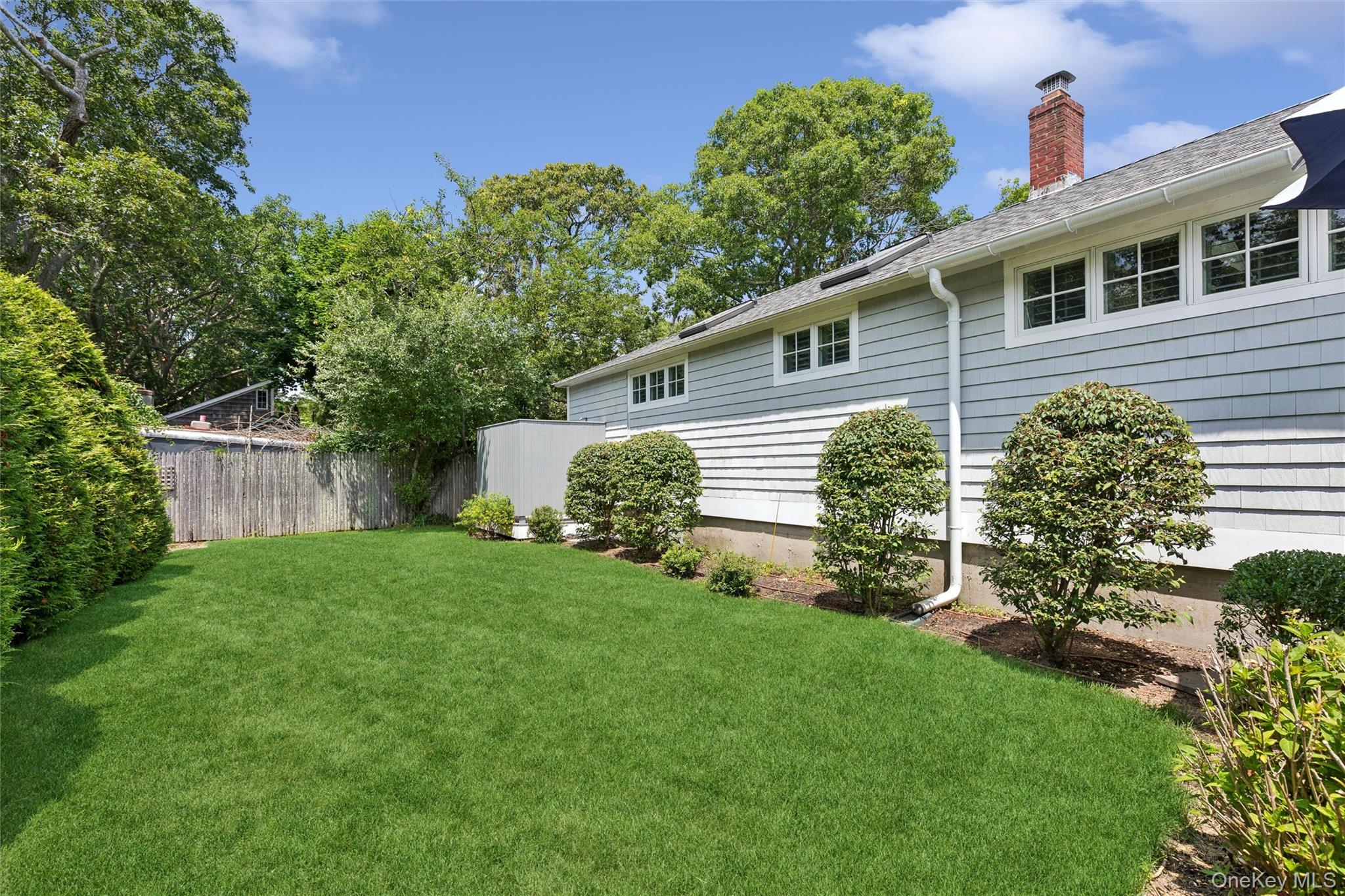 33 Bay Avenue – For Rent photo 4