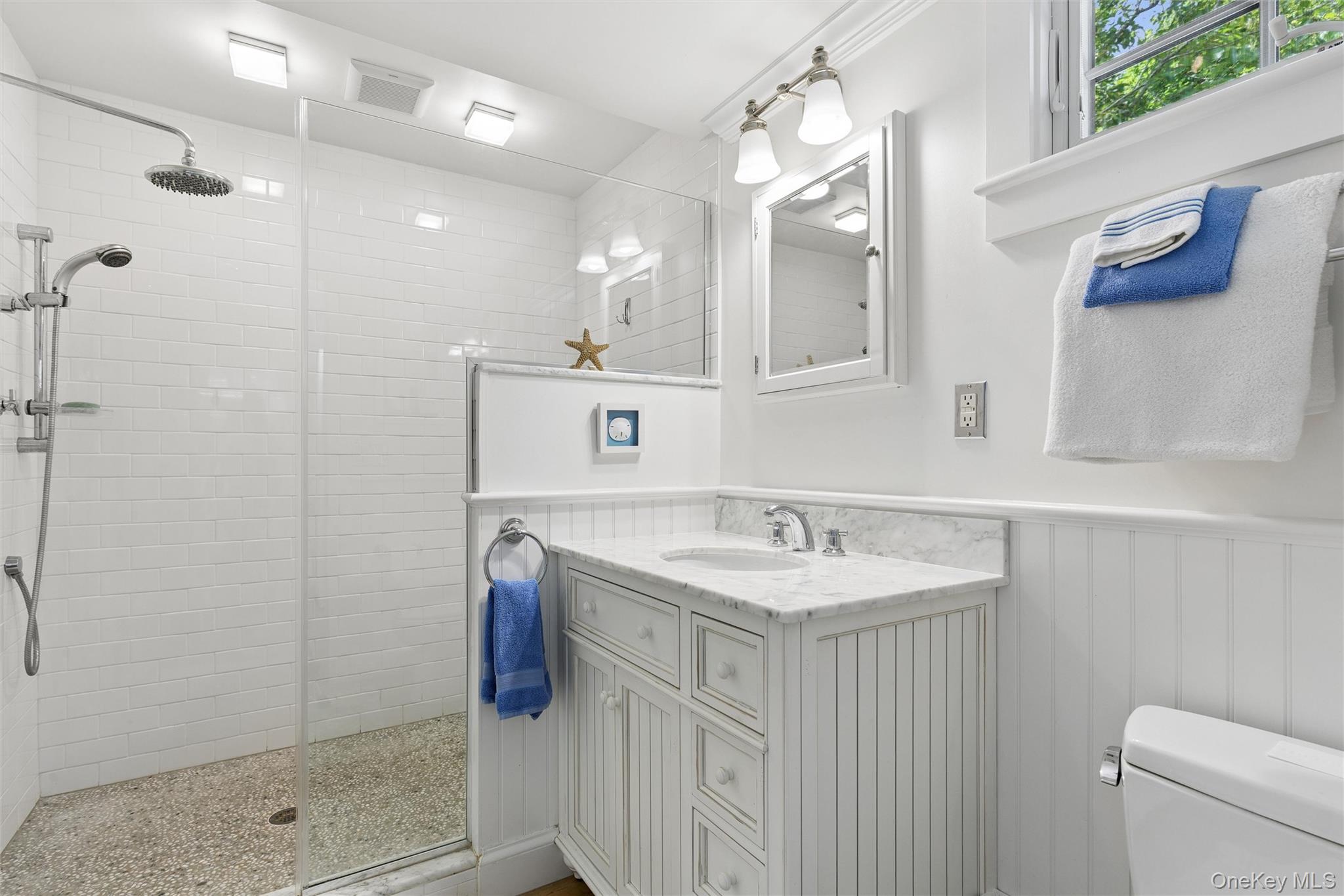 33 Bay Avenue – For Rent photo 19