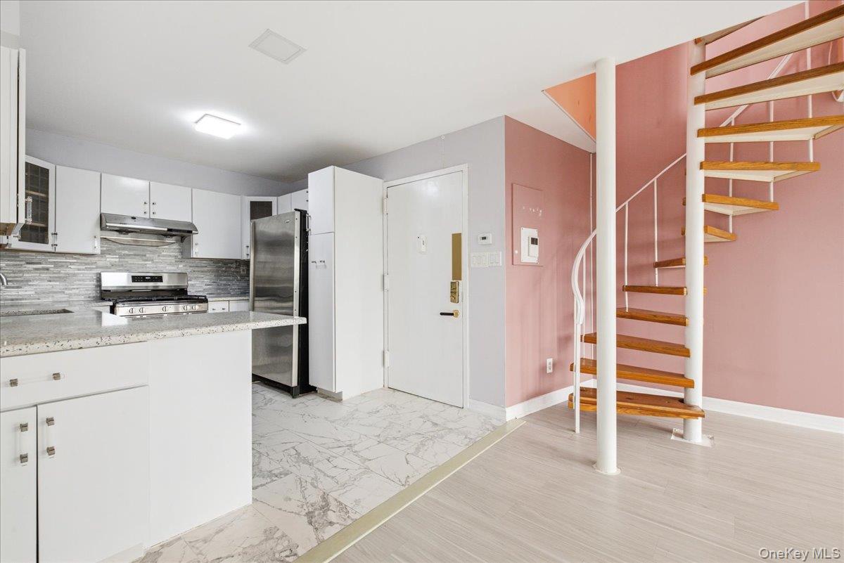 76-01 113th Street, Unit PH-A photo 4