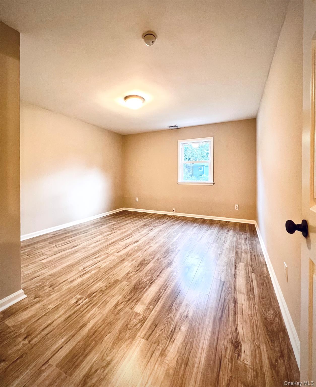 10 Summercress Lane – For Sale photo 12