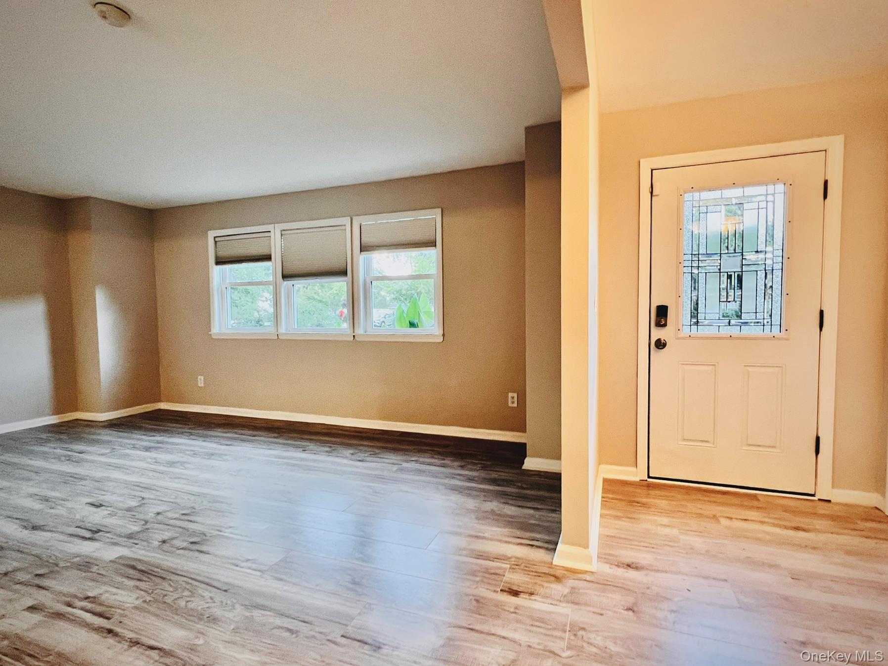 10 Summercress Lane – For Sale photo 2