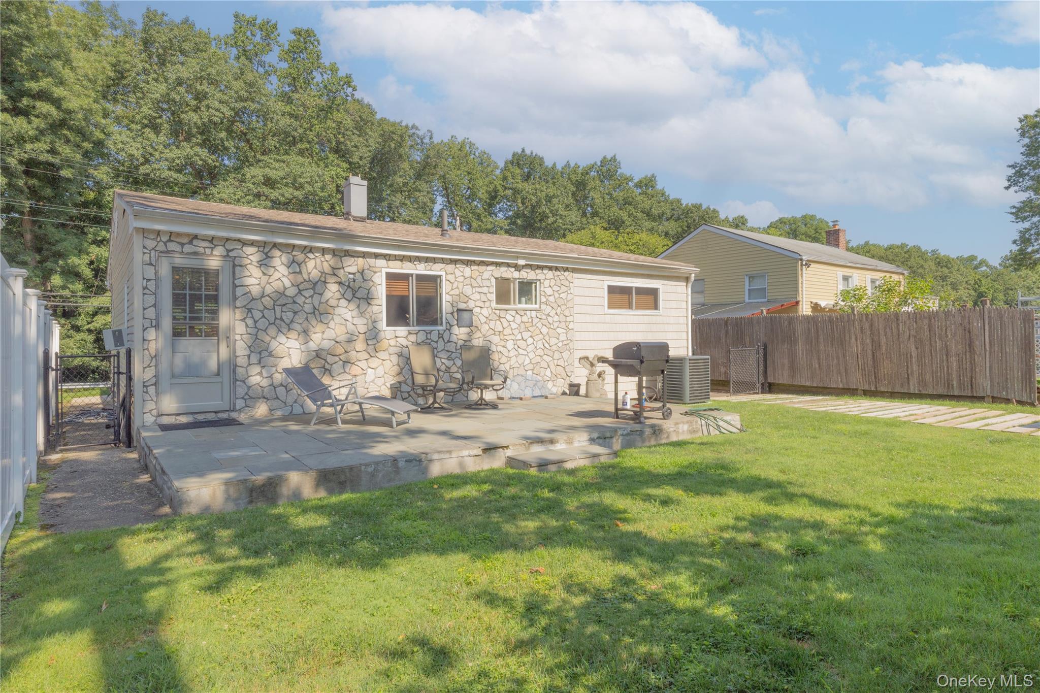 458 Midland Avenue – For Sale photo 6