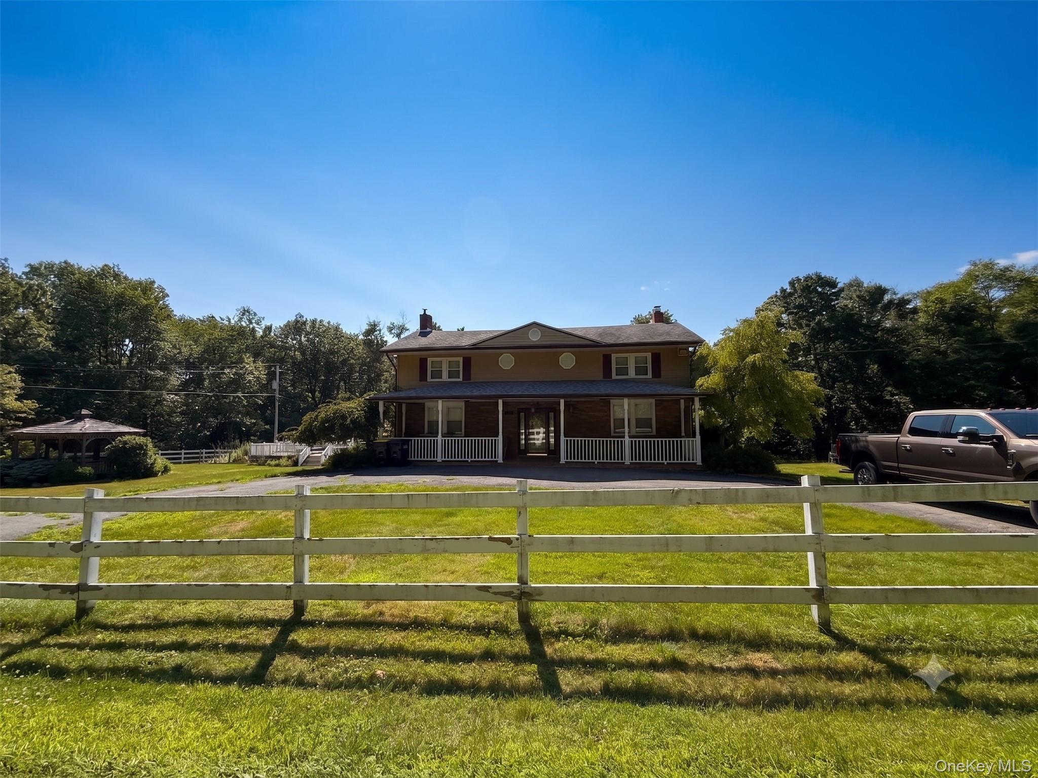 180 Harris Road – For Sale photo 2