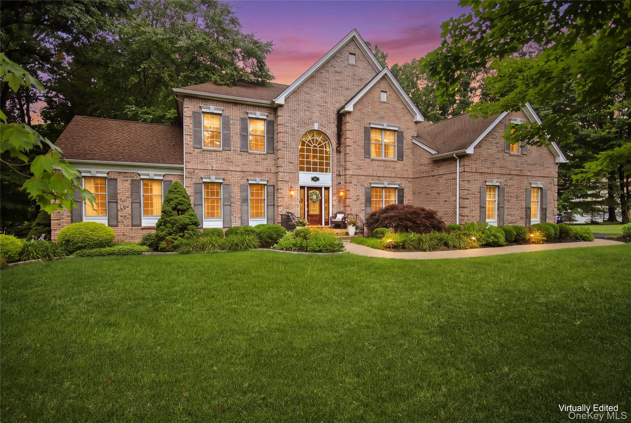 147 Creekside Road – For Sale