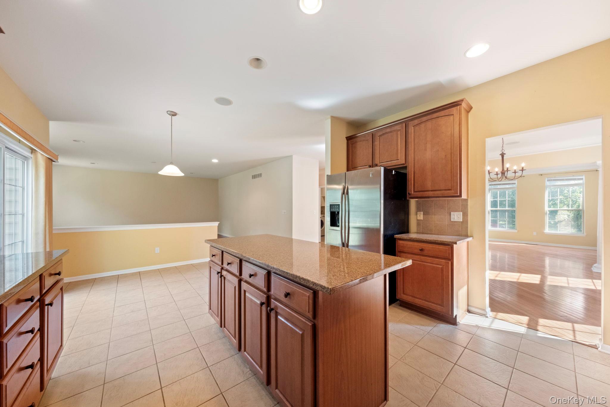 421 Vassar Place – For Sale photo 8