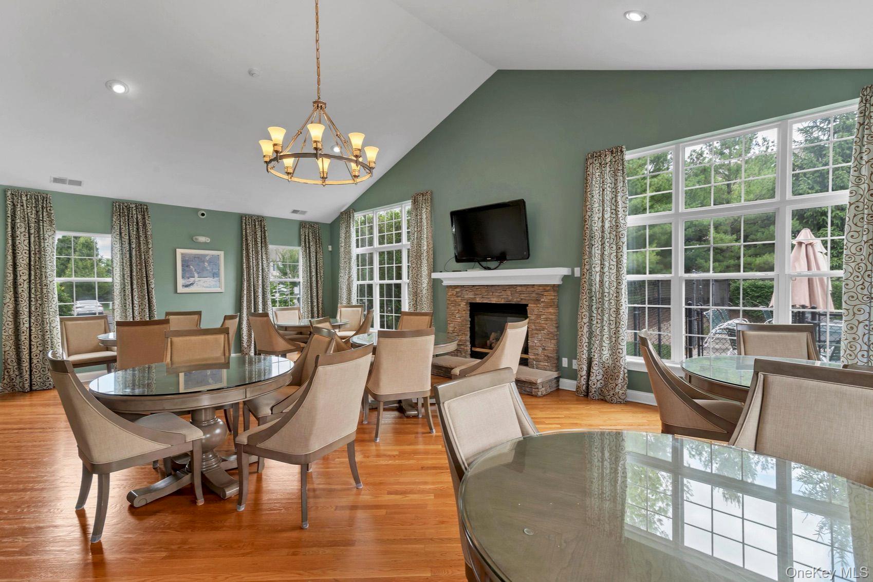 421 Vassar Place – For Sale photo 46