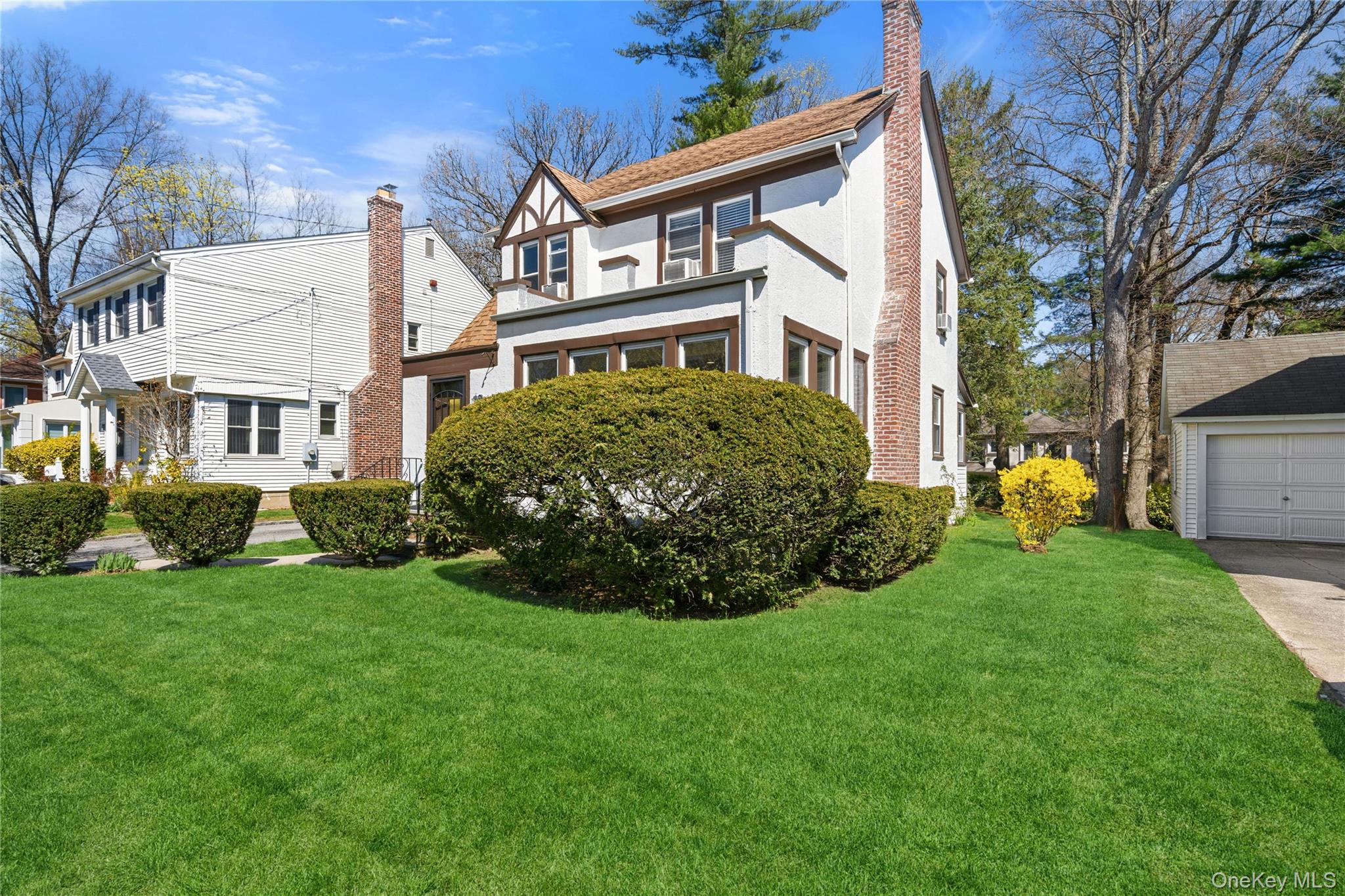 5 Burbury Lane – For Rent photo 3