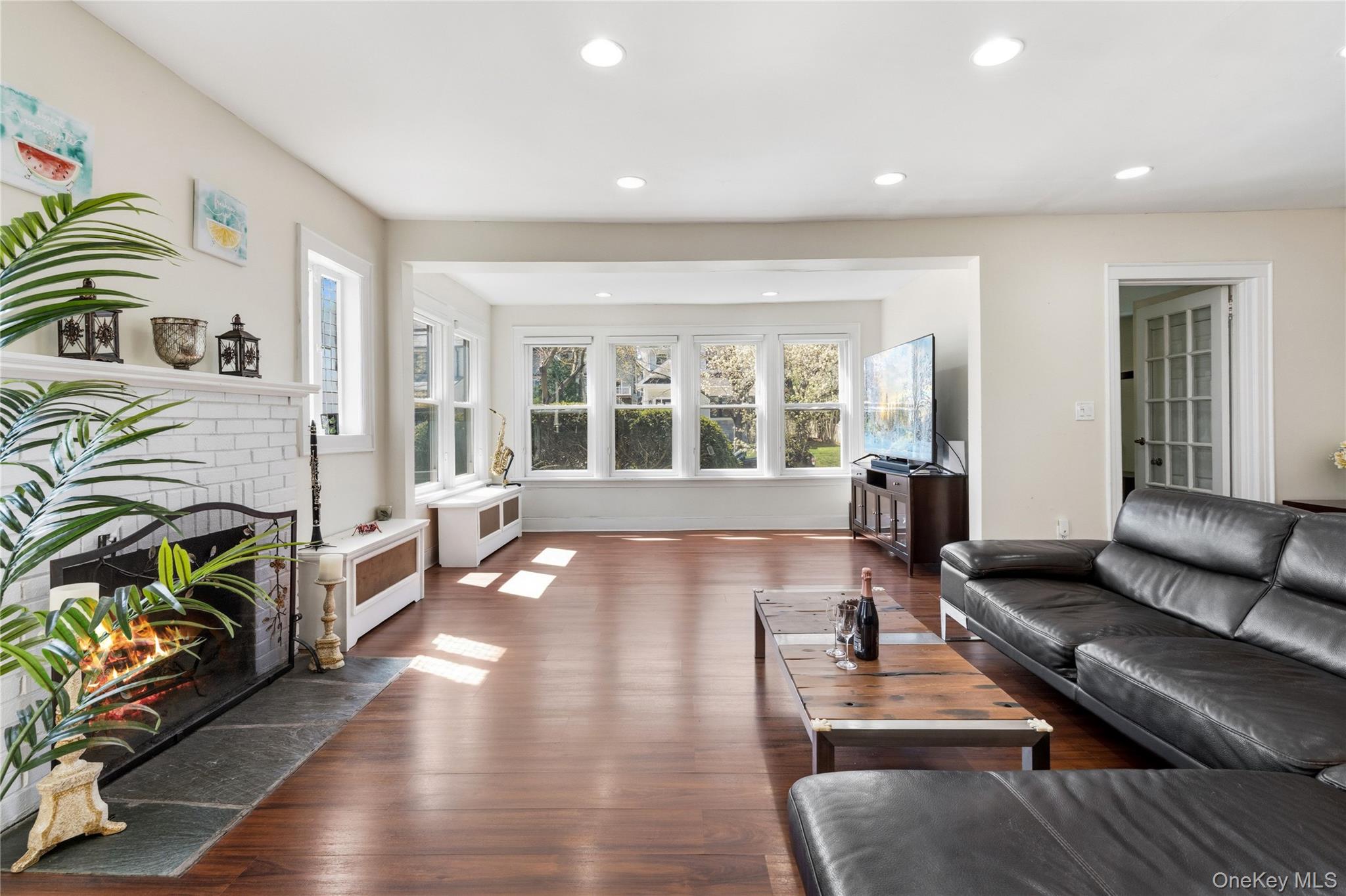 5 Burbury Lane – For Rent photo 9