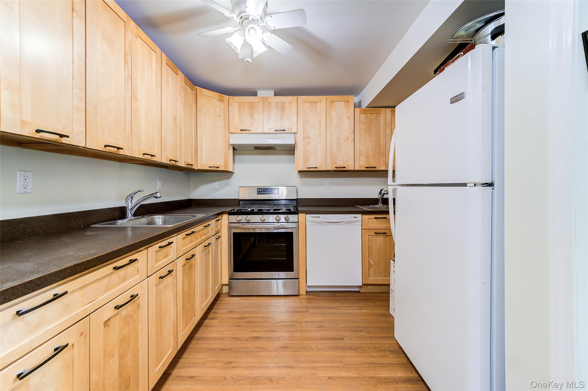 10 Wilson Court – For Sale photo 31