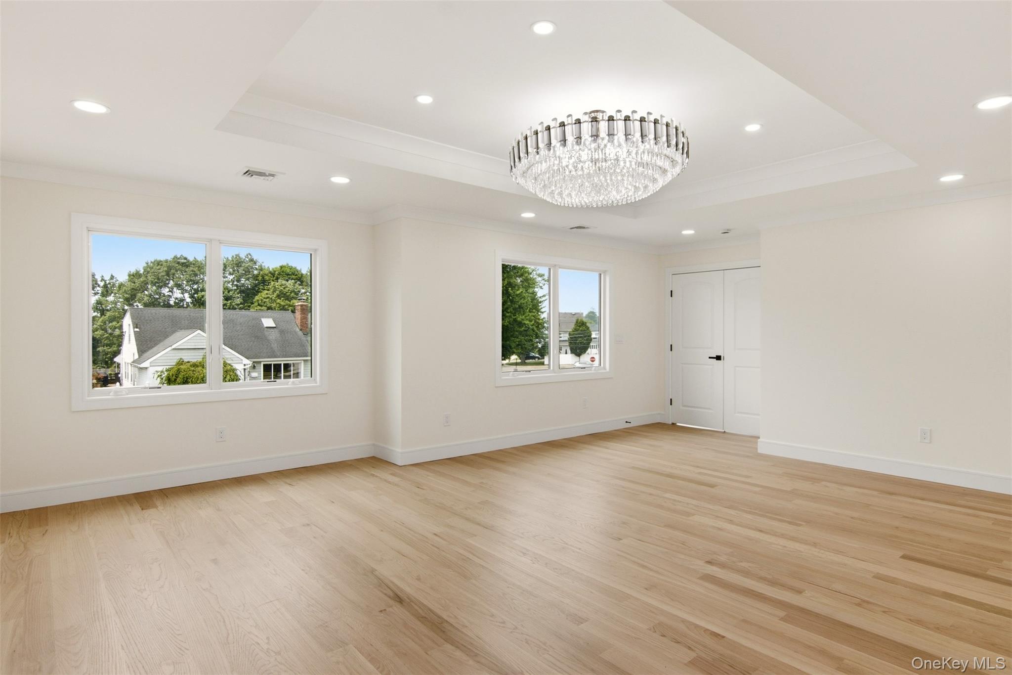 31 Underhill Avenue – For Sale photo 24