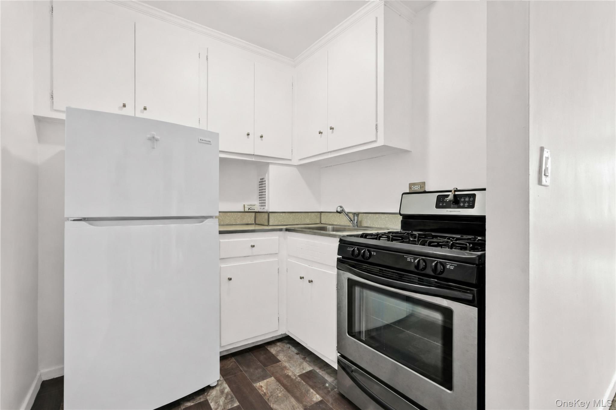 164-20 Highland Avenue, Unit 5S photo 8