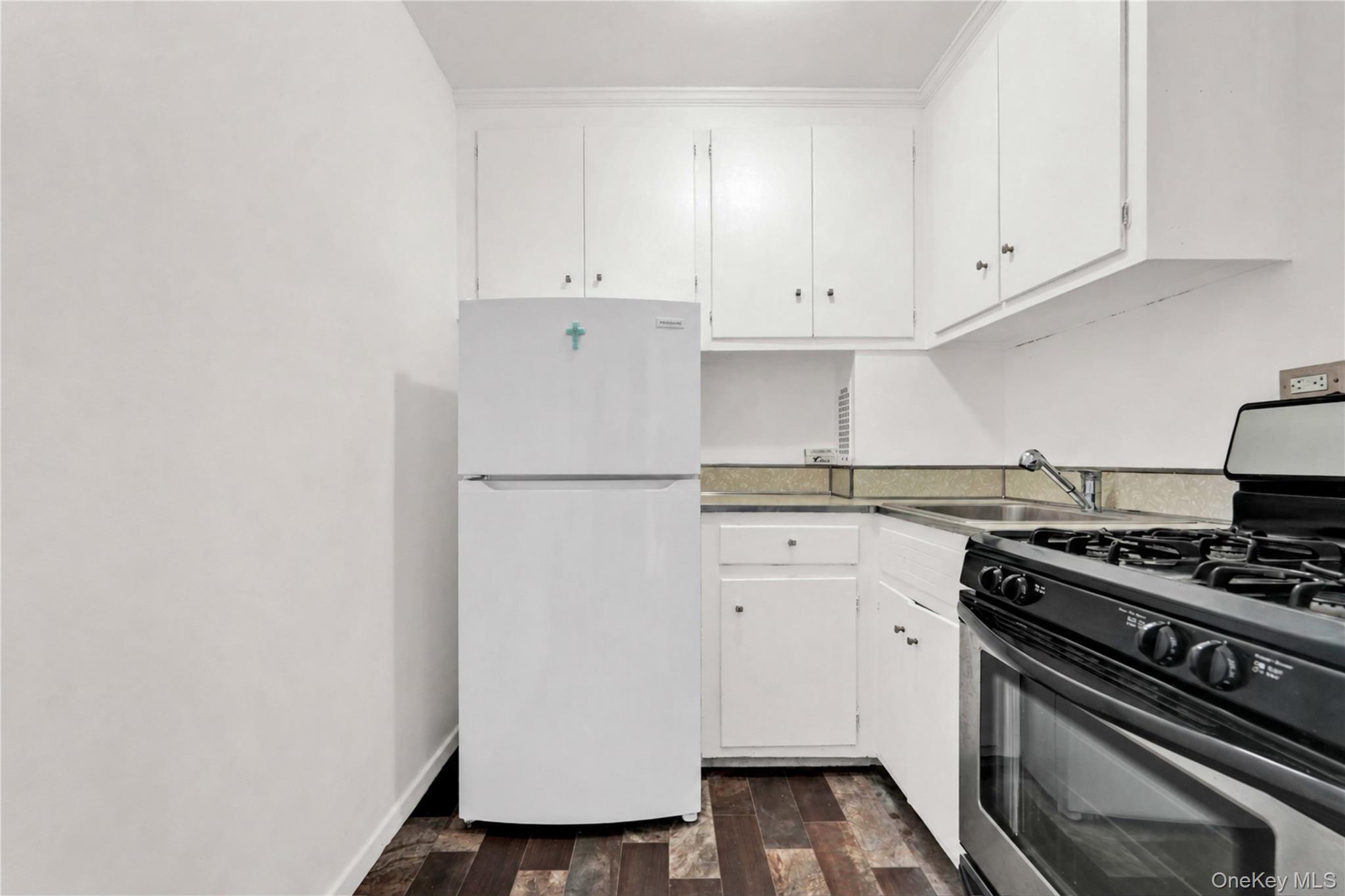 164-20 Highland Avenue, Unit 5S photo 9