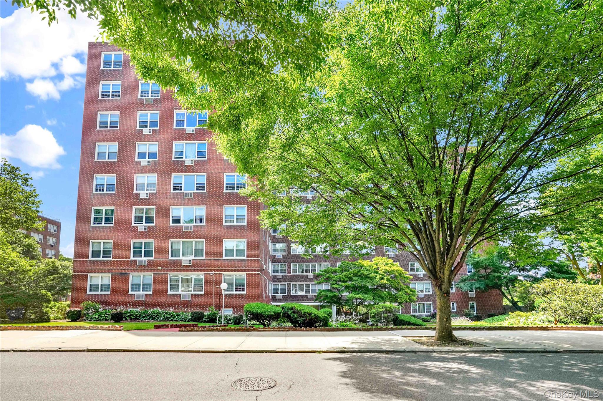164-20 Highland Avenue, Unit 5S