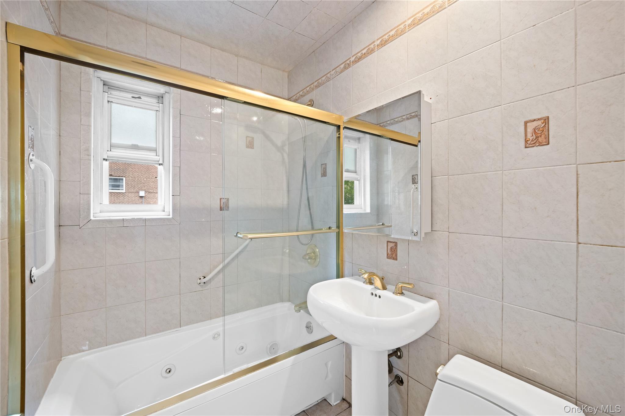 252-38 60th Avenue, Unit L #591 photo 14