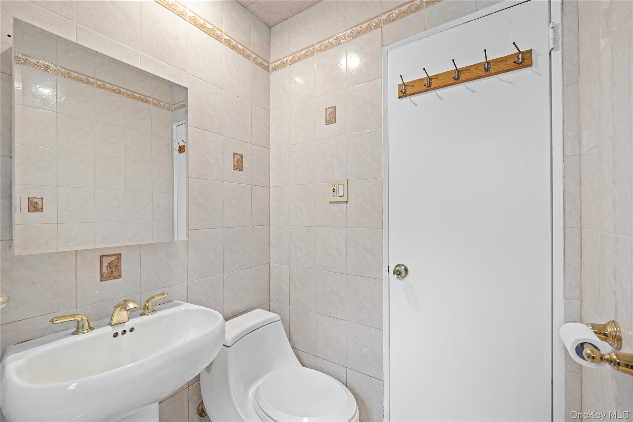 252-38 60th Avenue, Unit L #591 photo 15