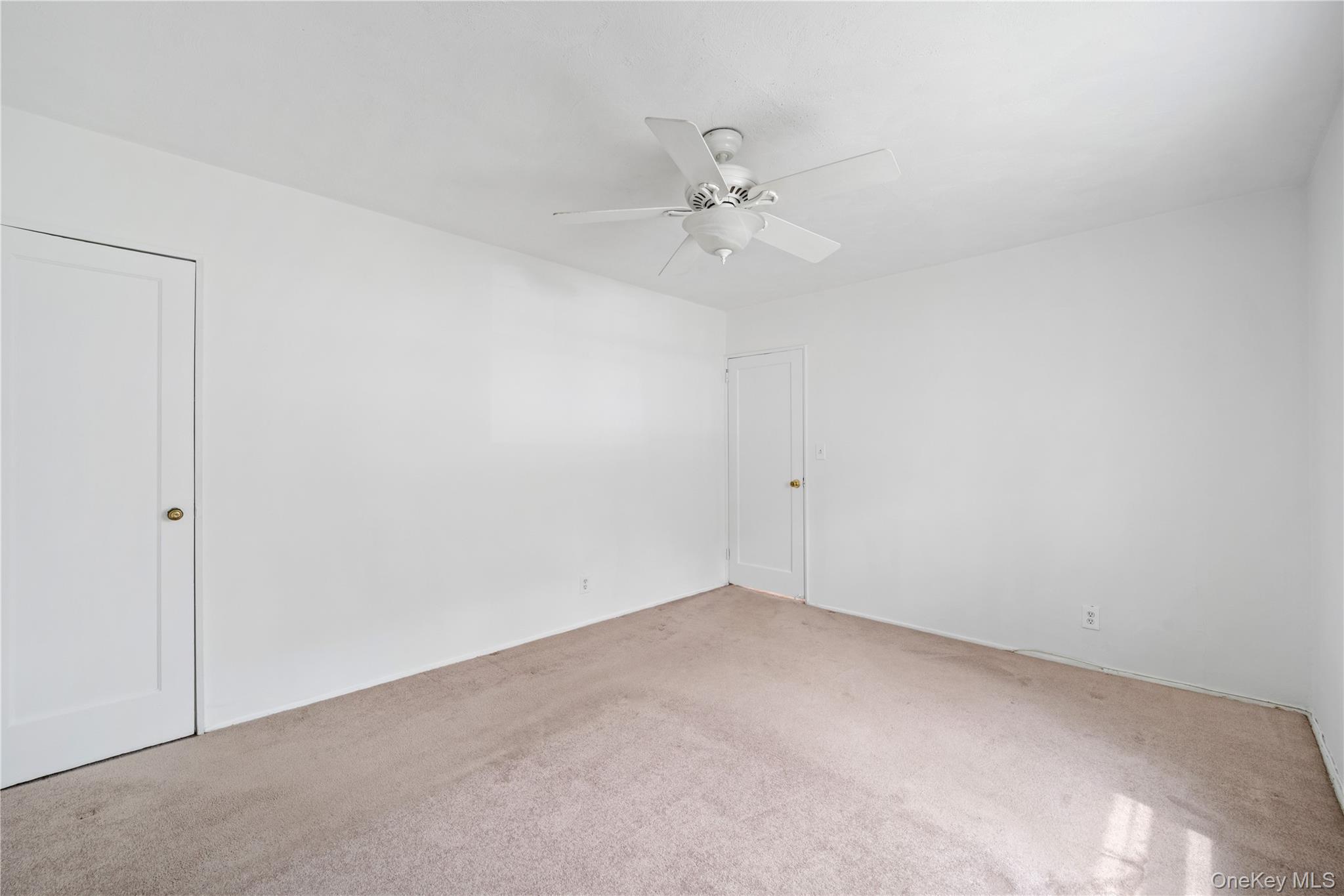 252-38 60th Avenue, Unit L #591 photo 17